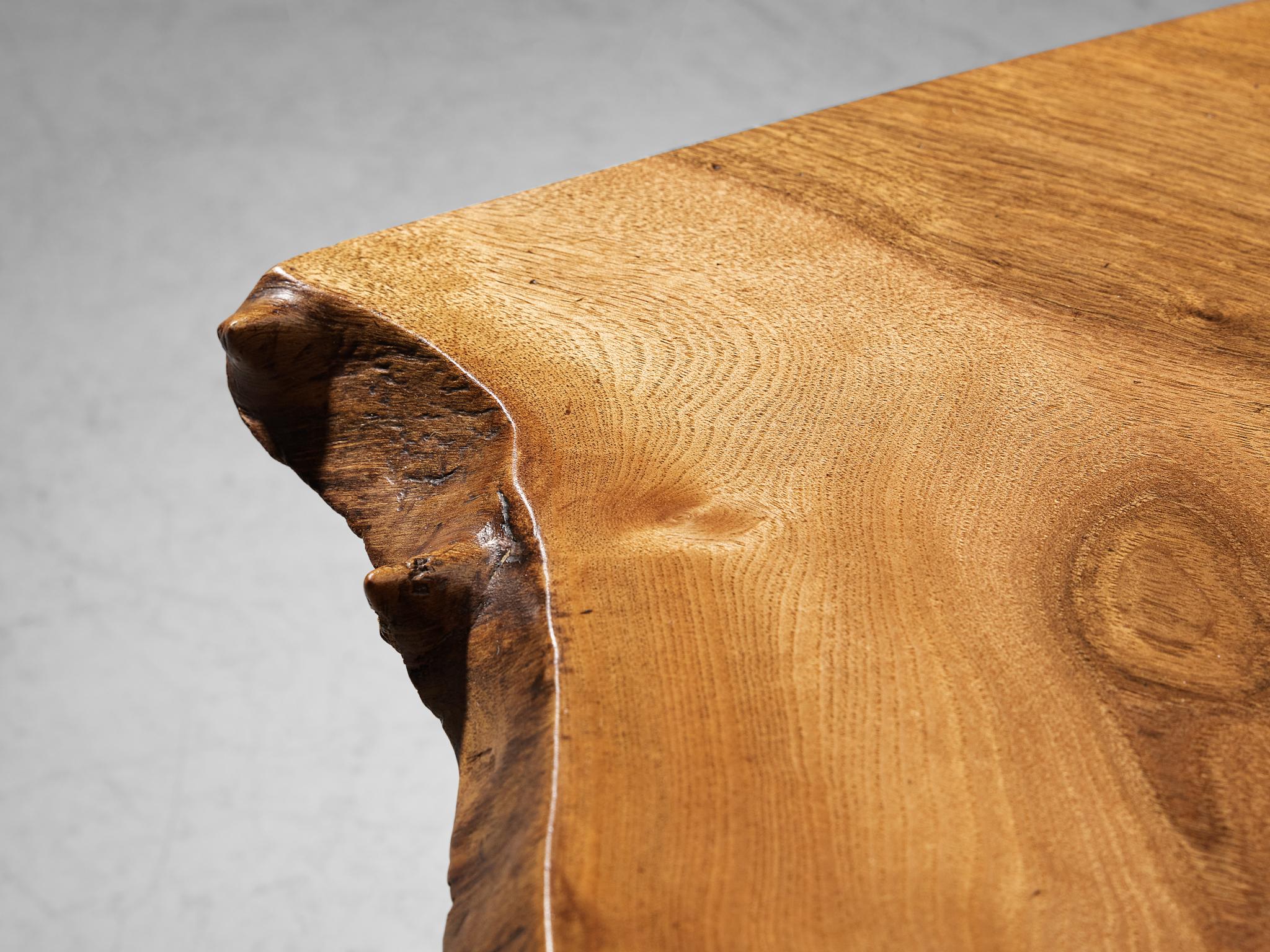 Table basse à bord libre George Nakashima en noyer anglais Bon état - En vente à Waalwijk, NL