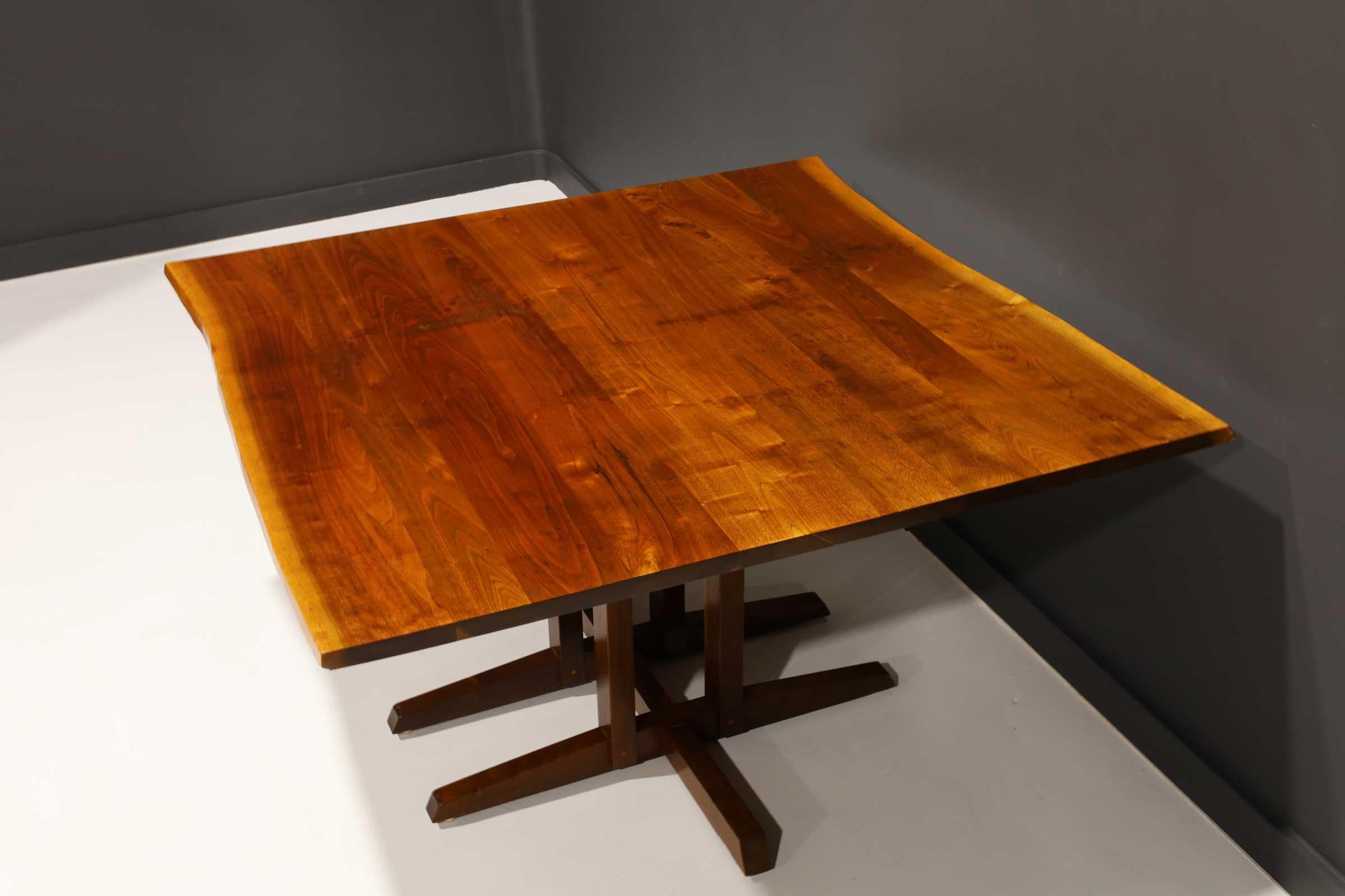 Mid-Century Modern George Nakashima Frenchman's Cove Dining Table in Walnut with Free Edge For Sale