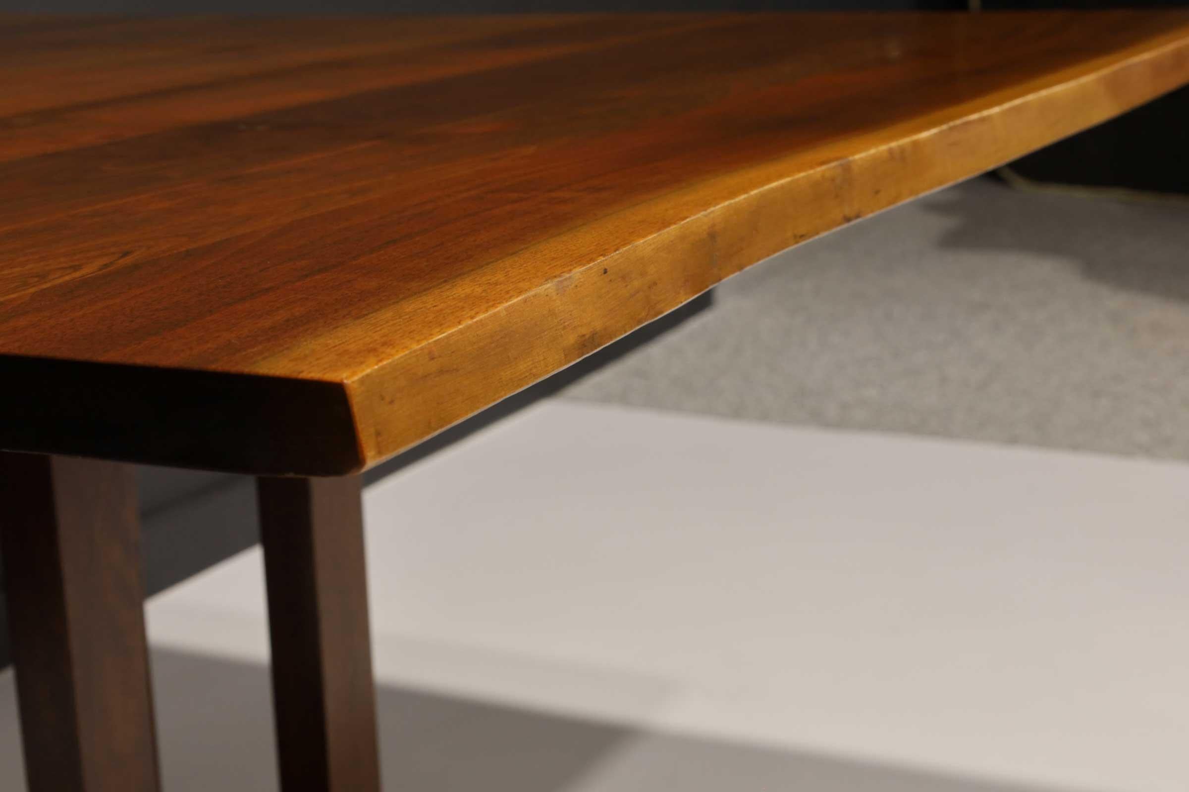 20th Century George Nakashima Frenchman's Cove Dining Table in Walnut with Free Edge For Sale