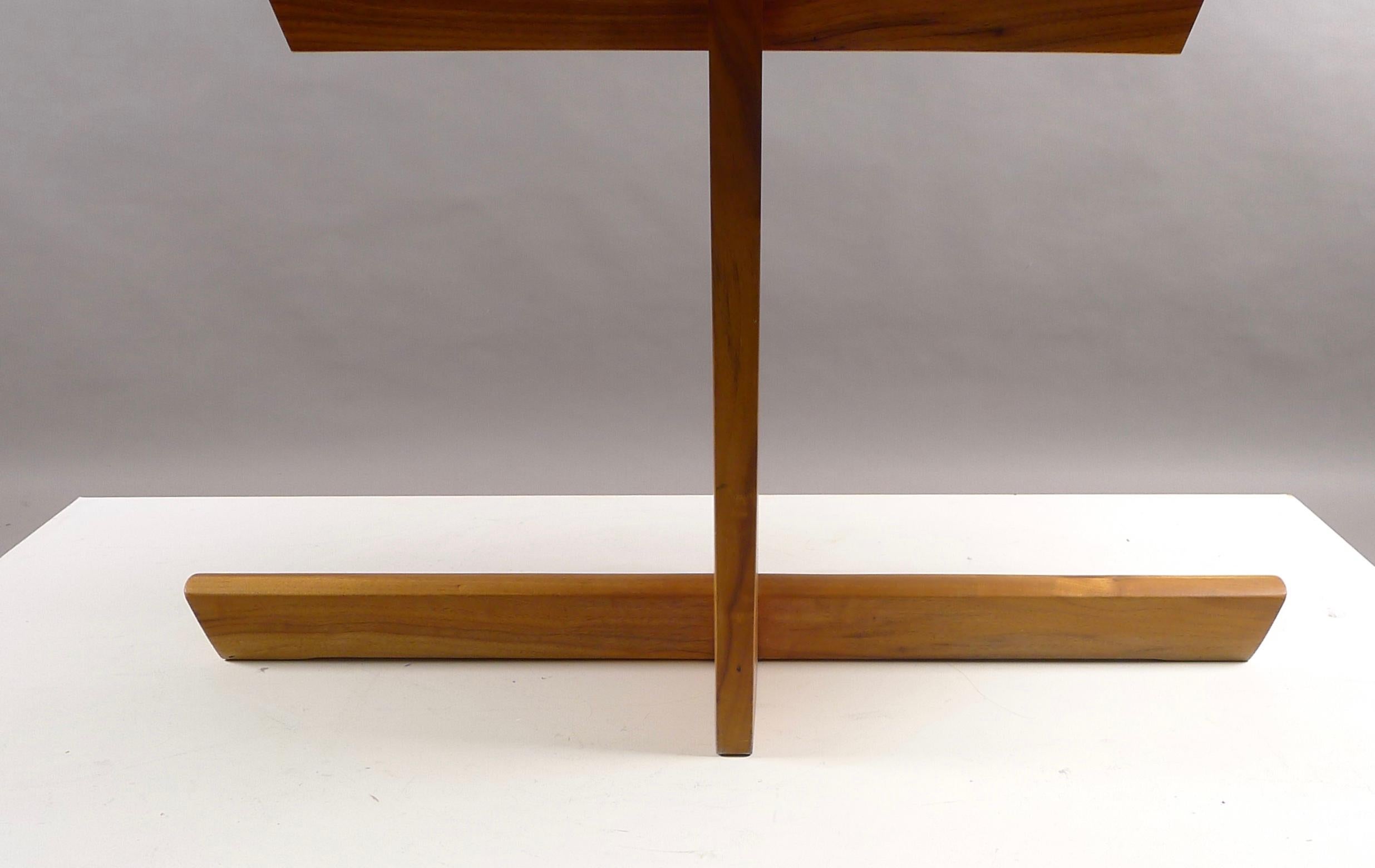 American George Nakashima, Greenrock Console Table, Usa, 1987, Original Papers For Sale