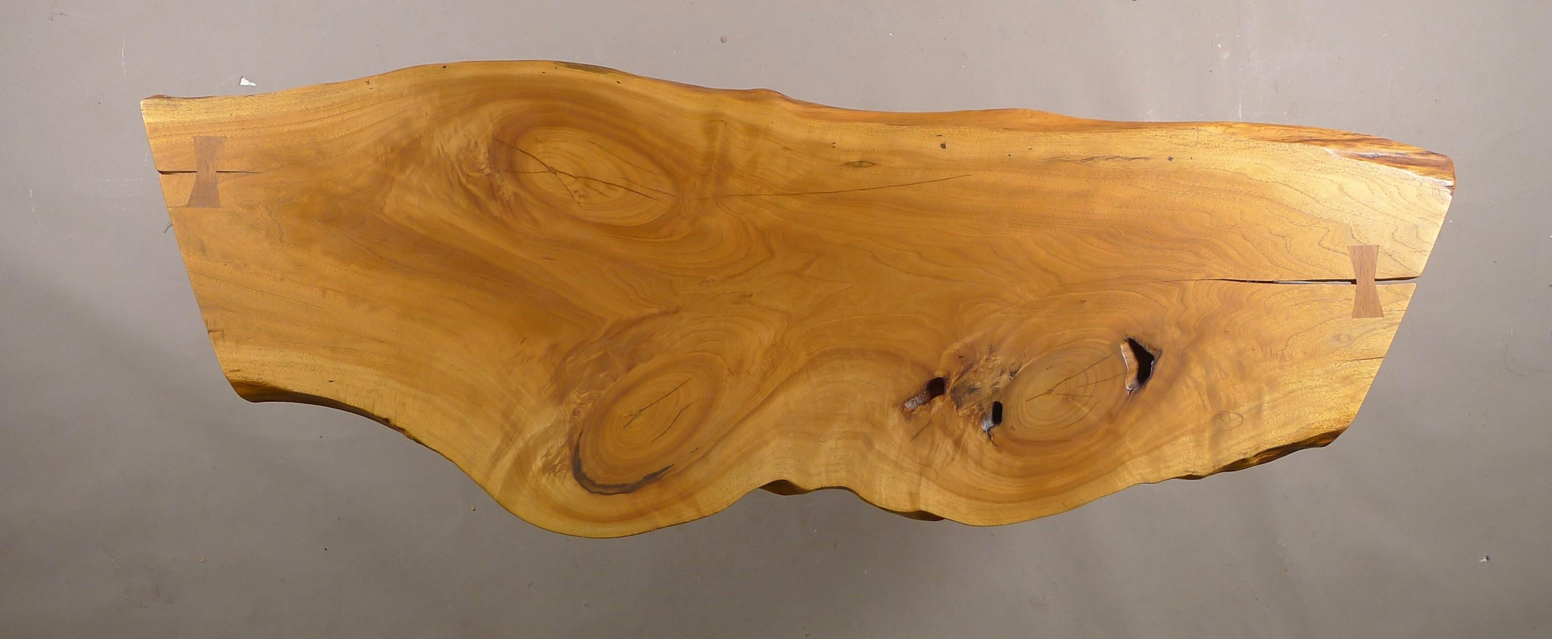 Noyer George Nakashima, Console Greenrock, États-Unis, 1987, documents d'origine