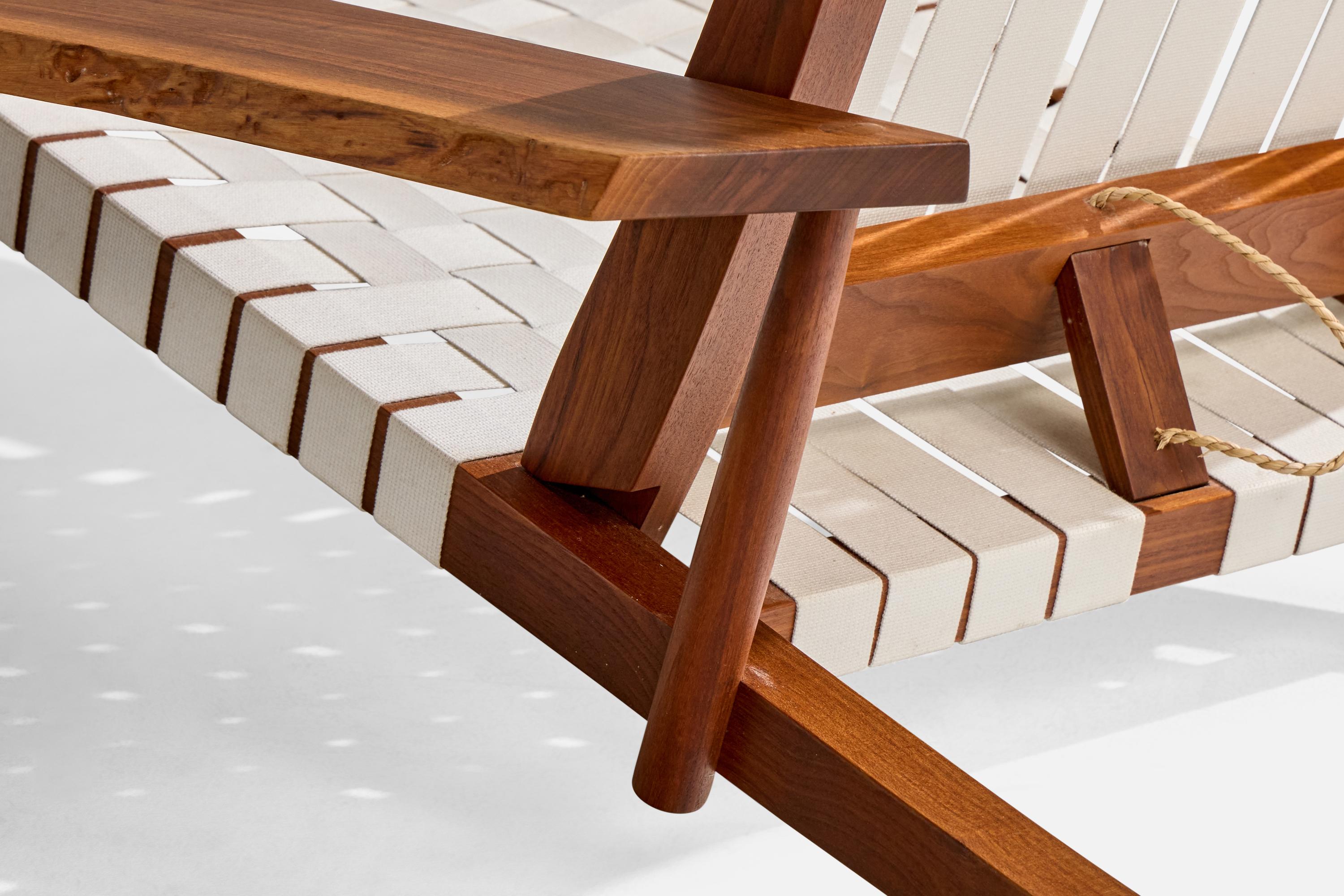 George Nakashima, Long Chair, Walnut, Cotton, Japan, 1980s For Sale 8