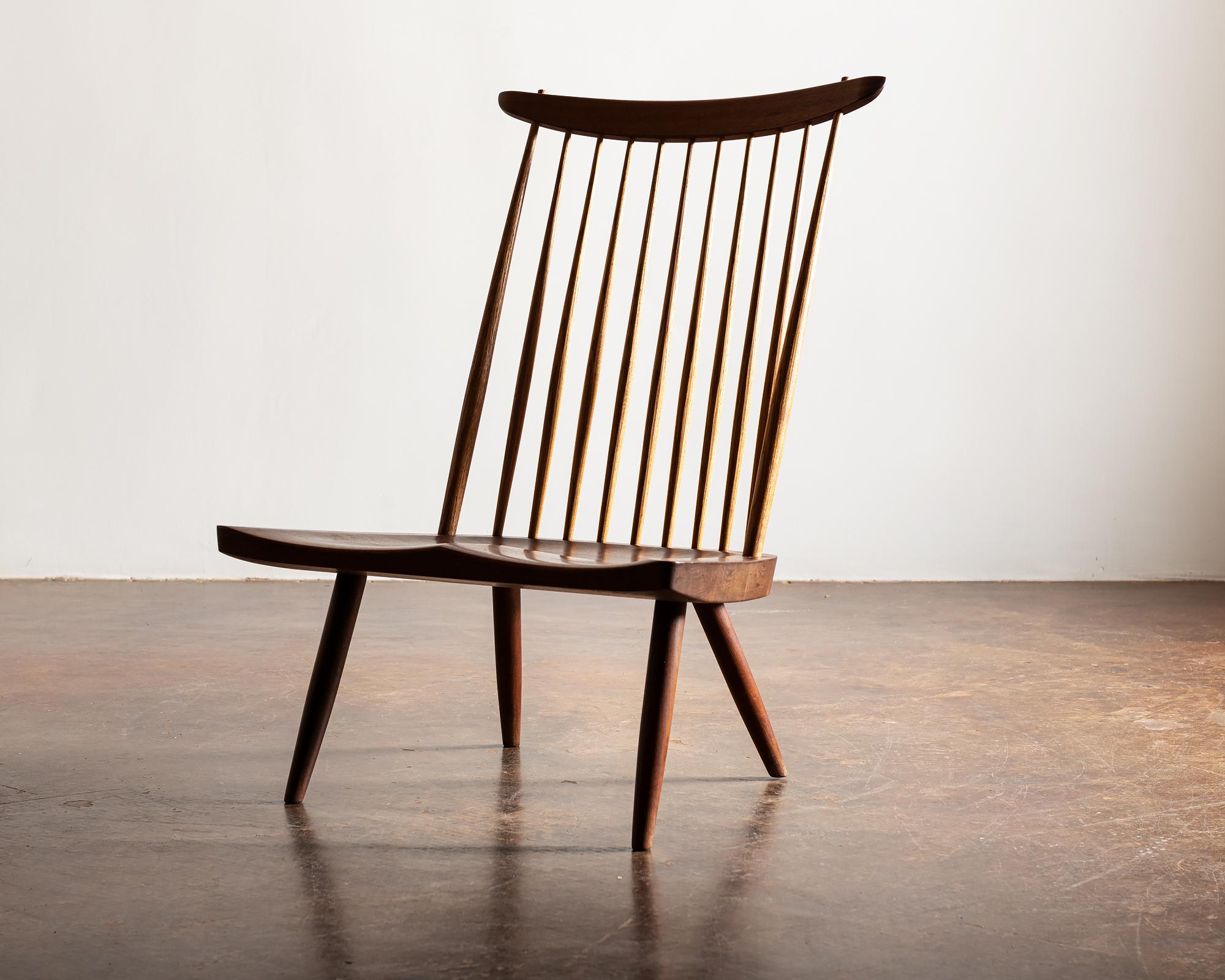American George Nakashima Lounge Chair Executed by Sakura Seisakusho, Japan, 1980s For Sale