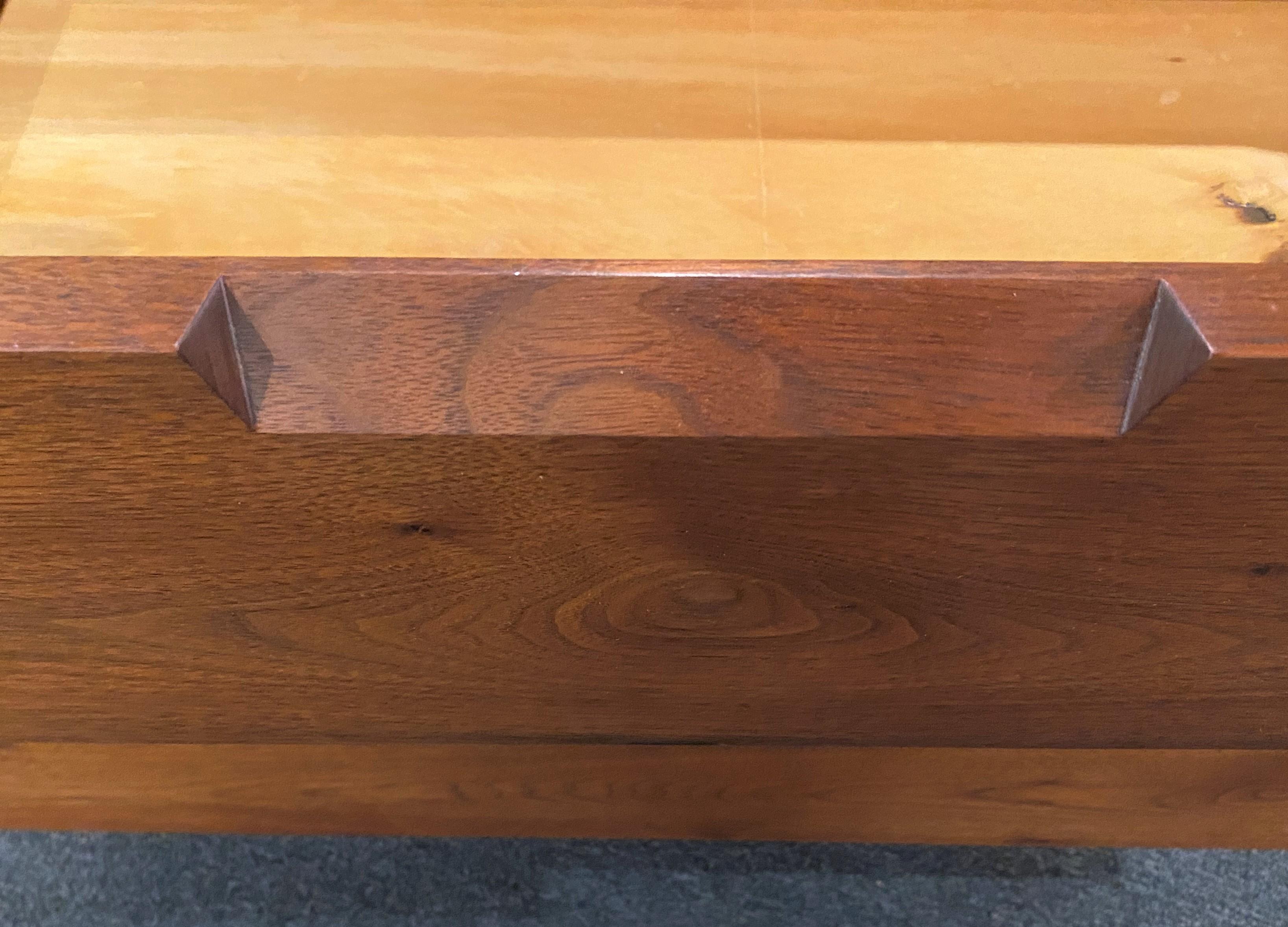 George Nakashima Mid Century Four-Drawer Dovetailed Walnut Dresser In Good Condition In Milford, NH
