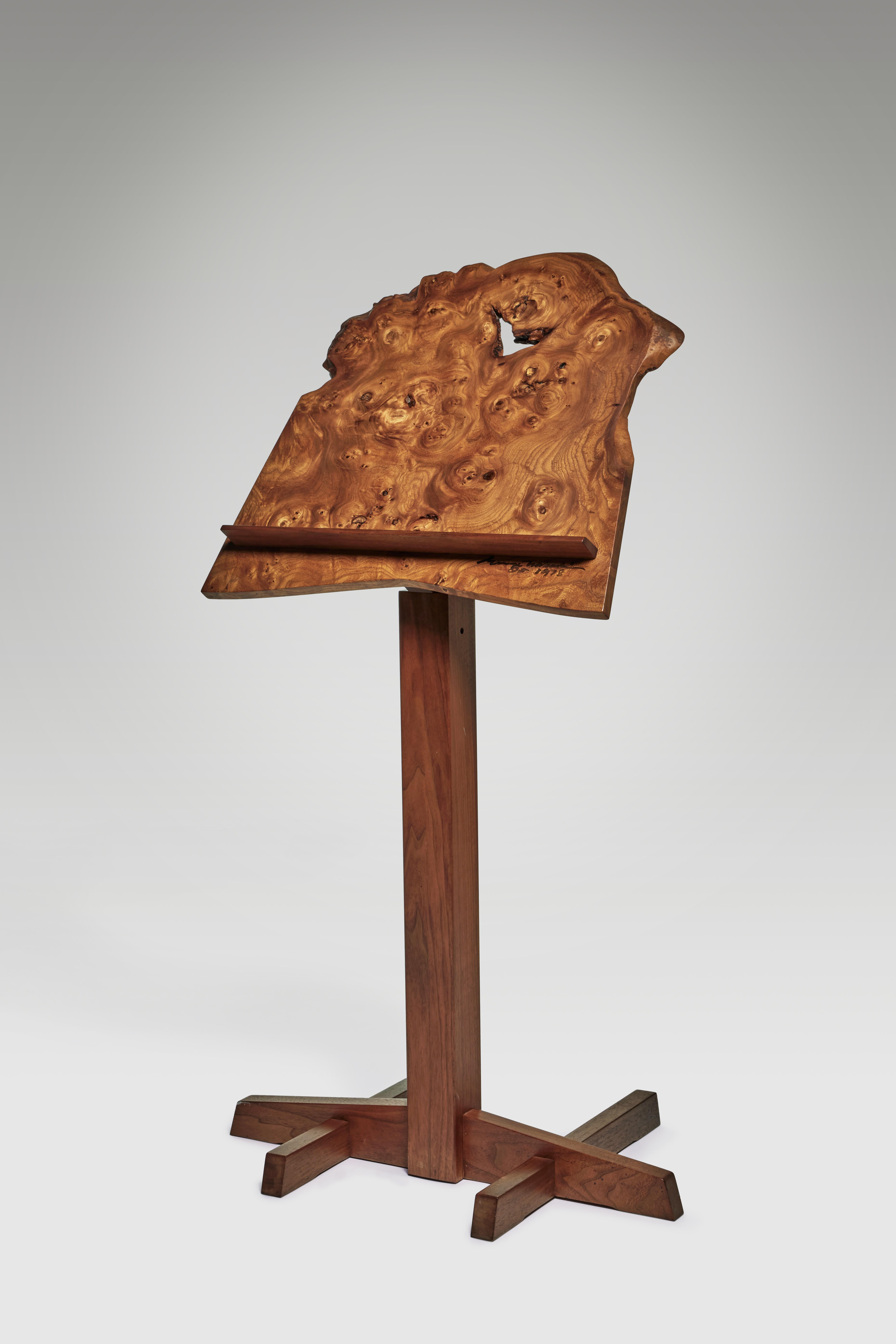 Stunning burl walnut music stand by George Nakashima. Signed and dated 1978.
Literature:
Derek E. Ostergard, George Nakashima: Full Circle, exh. cat., American Craft Museum, New York, 1989, p. 176 (for a related example)
Mira Nakashima, Nature