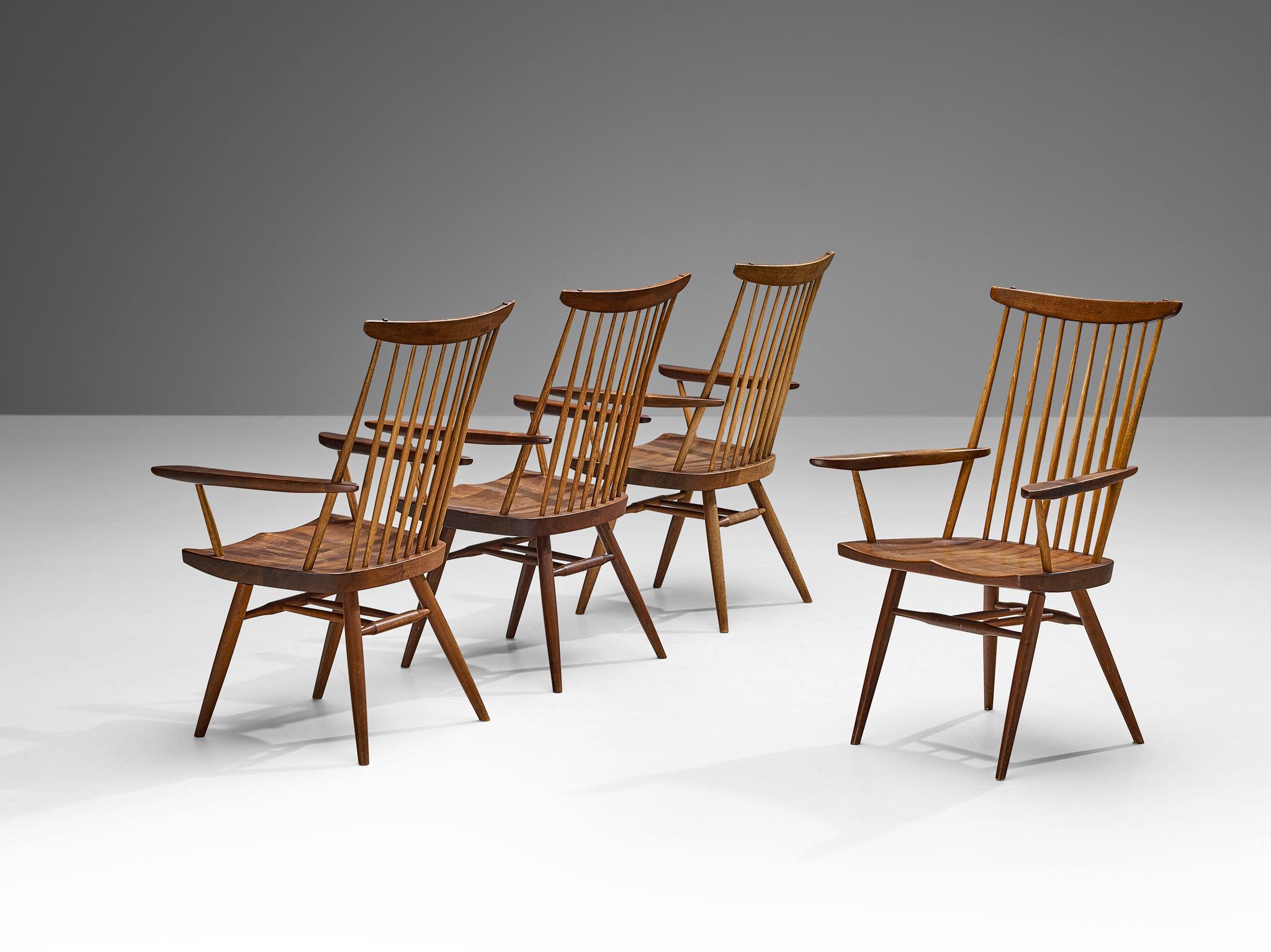 George Nakashima 'New' Armchairs in Walnut and Hickory  In Good Condition For Sale In Waalwijk, NL