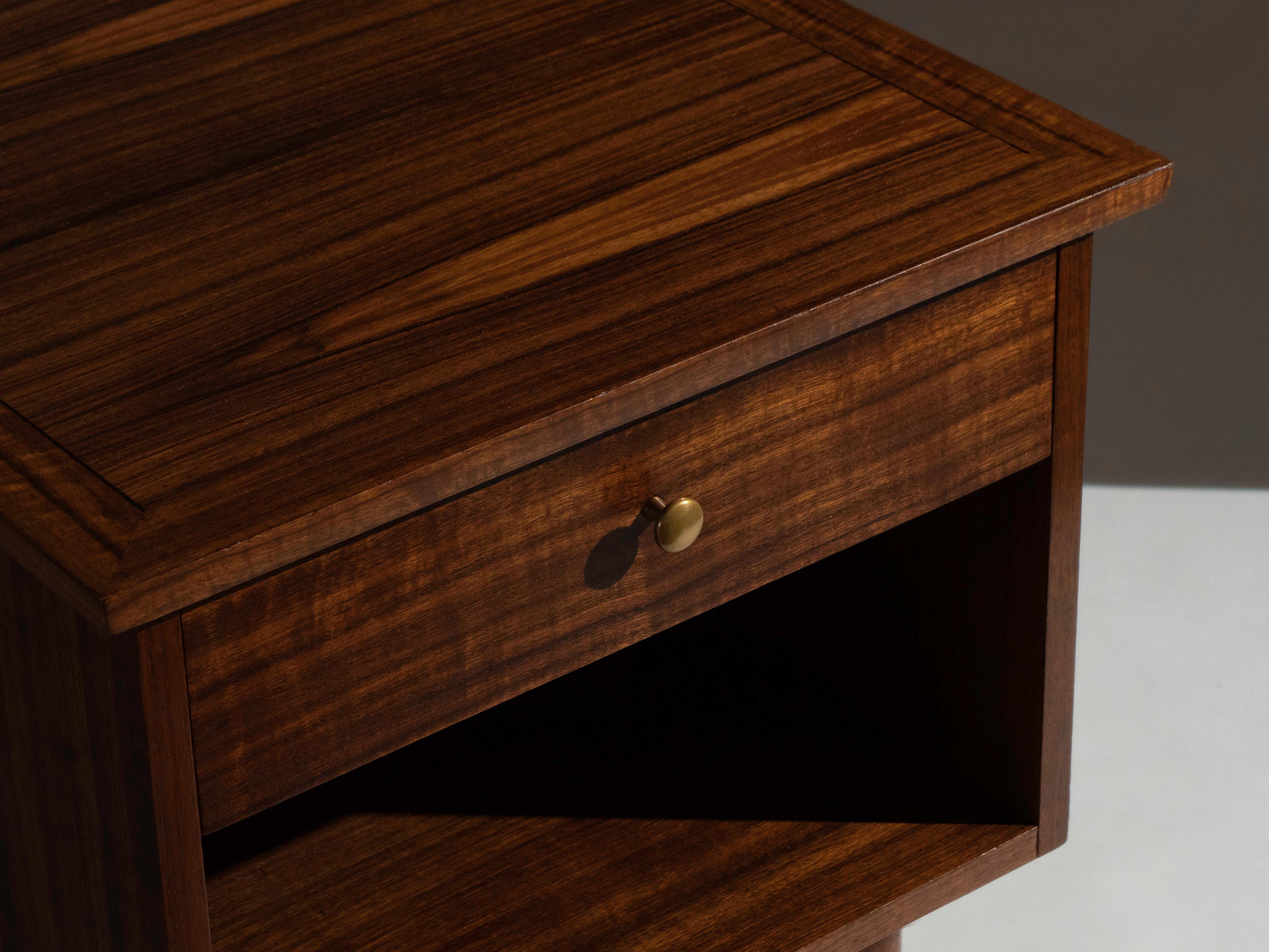 Tables de nuit Origins de George Nakashima pour Widdicomb, années 1950 Bon état - En vente à Los Angeles, CA