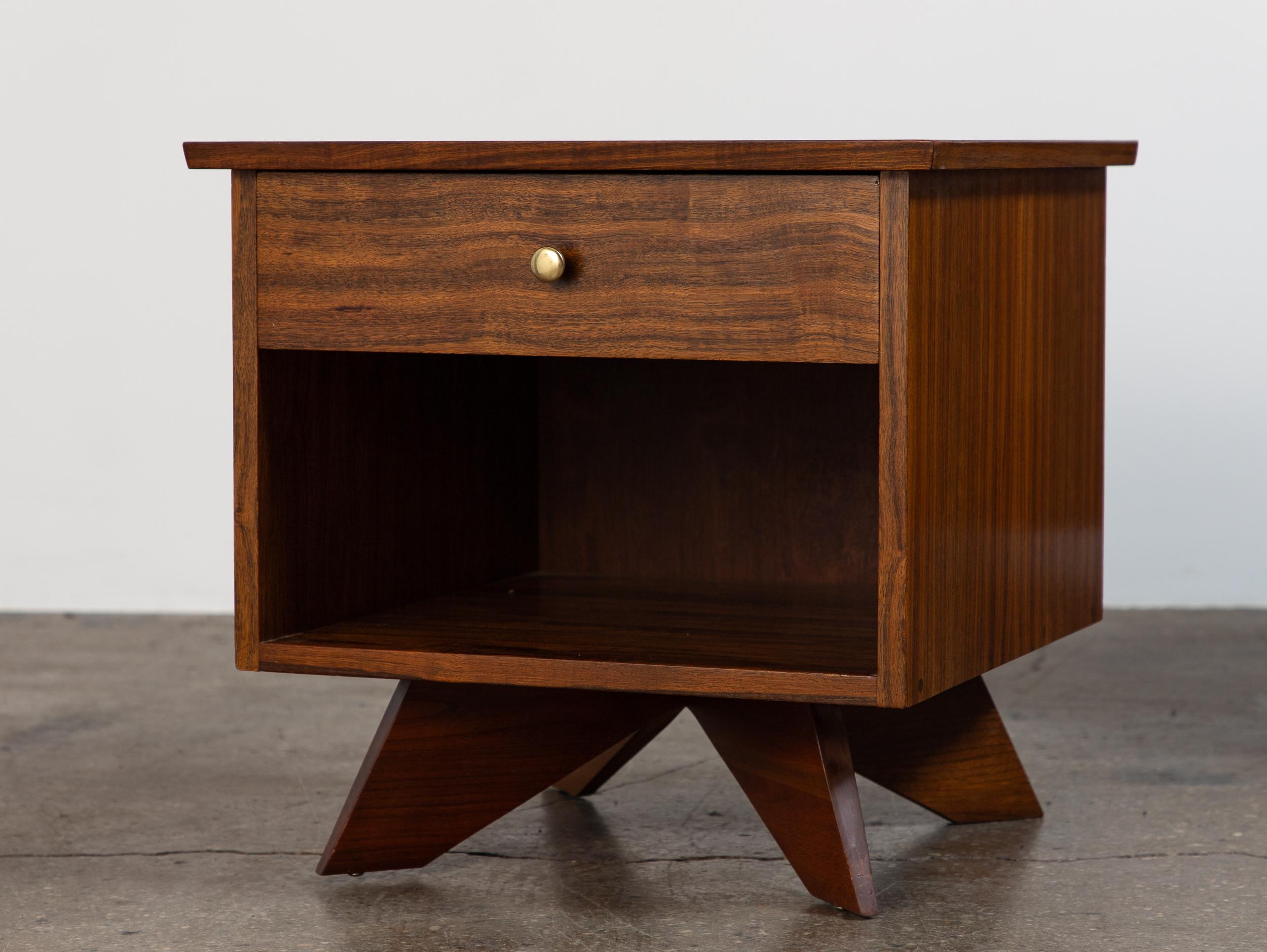 20th Century George Nakashima Origins Nightstands for Widdicomb, Walnut - Pair