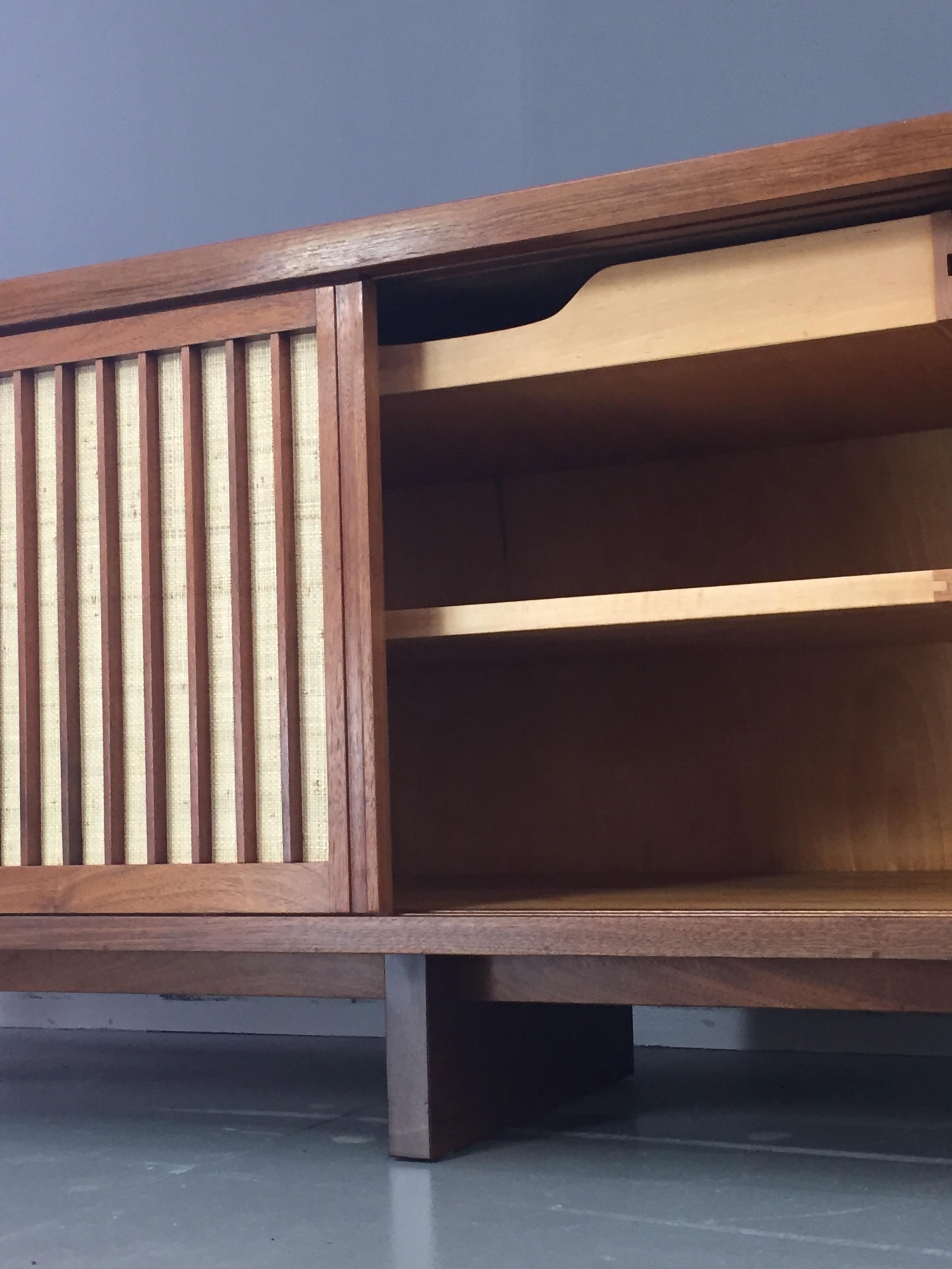 20th Century George Nakashima Rare Four-Door Pandanus Cabinet in Walnut and Teak, Midcentury