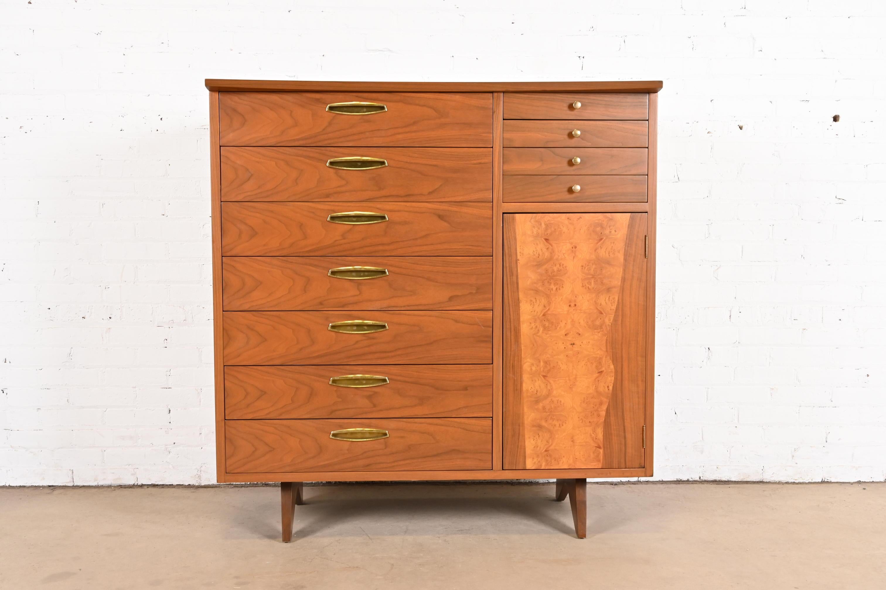 A very rare and exceptional mid-century Organic Modern gentleman's chest or highboy dresser

By George Nakashima for Widdicomb Furniture, 