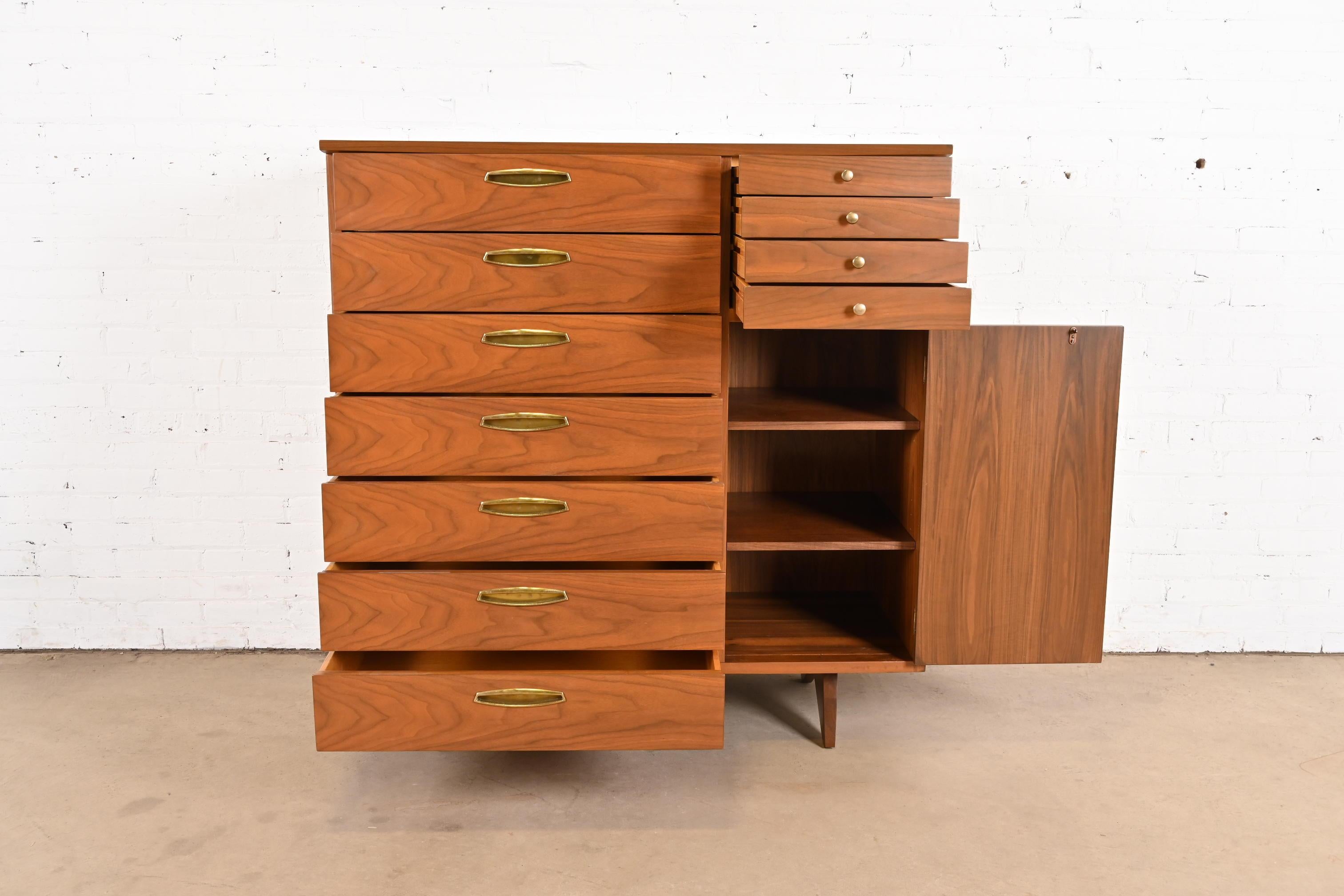 George Nakashima Sculpted Walnut Gentleman's Chest for Widdicomb, Circa 1960 For Sale 2