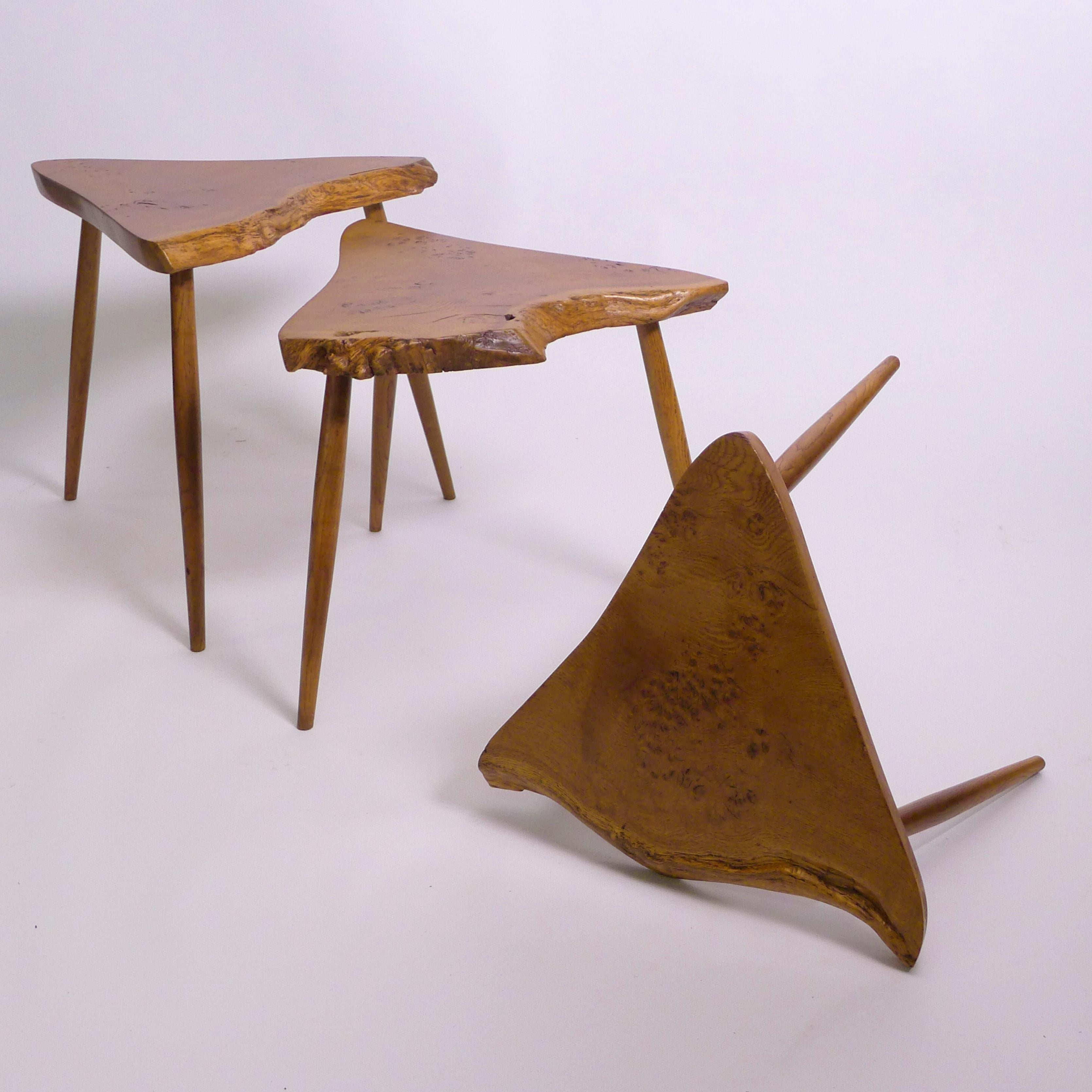 George Nakashima, Set of 3 Oak and Burl Oak Nesting Tables, 1960 in vendita 6