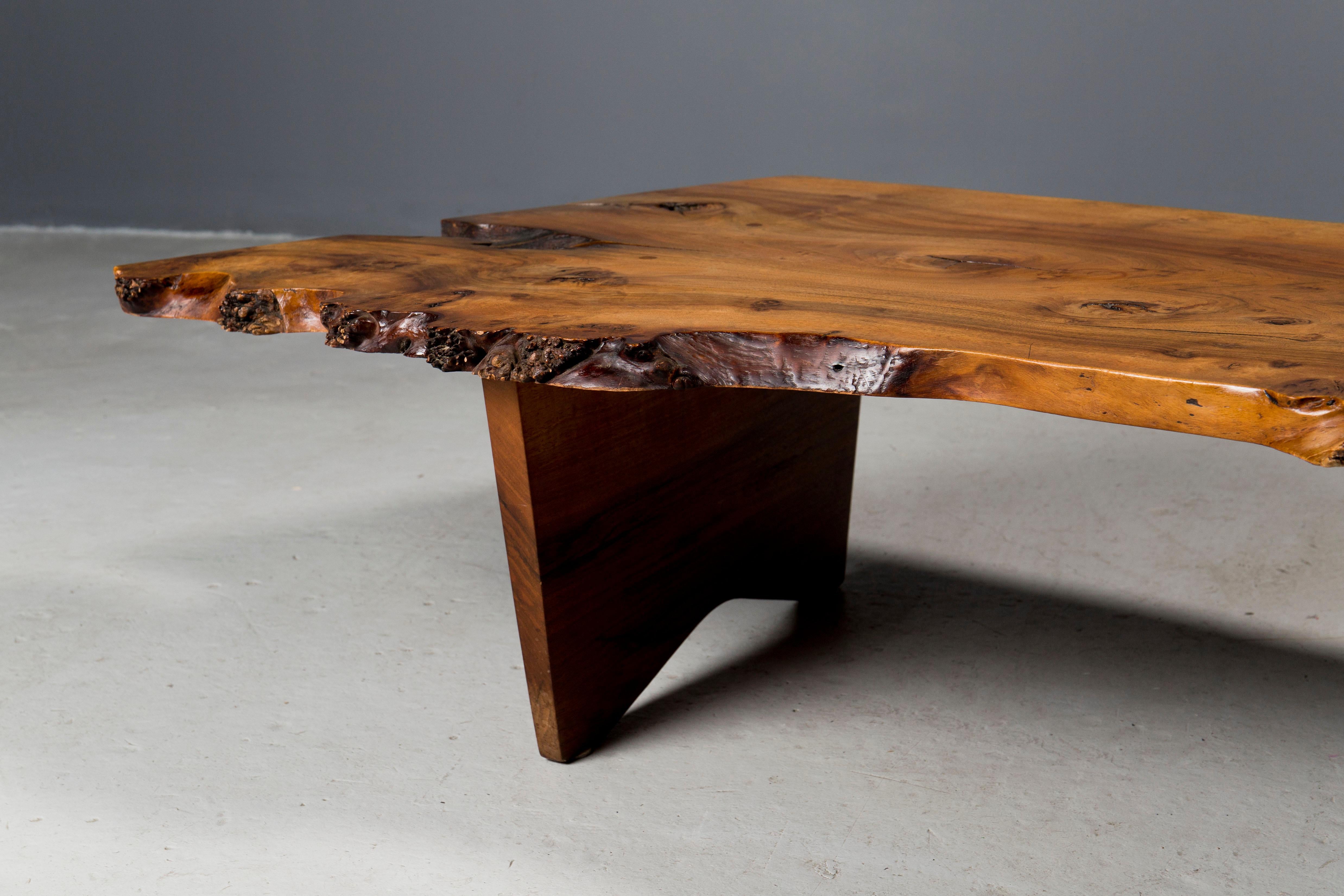 Hand-Crafted George Nakashima, Slab Coffee Table, 1950s For Sale