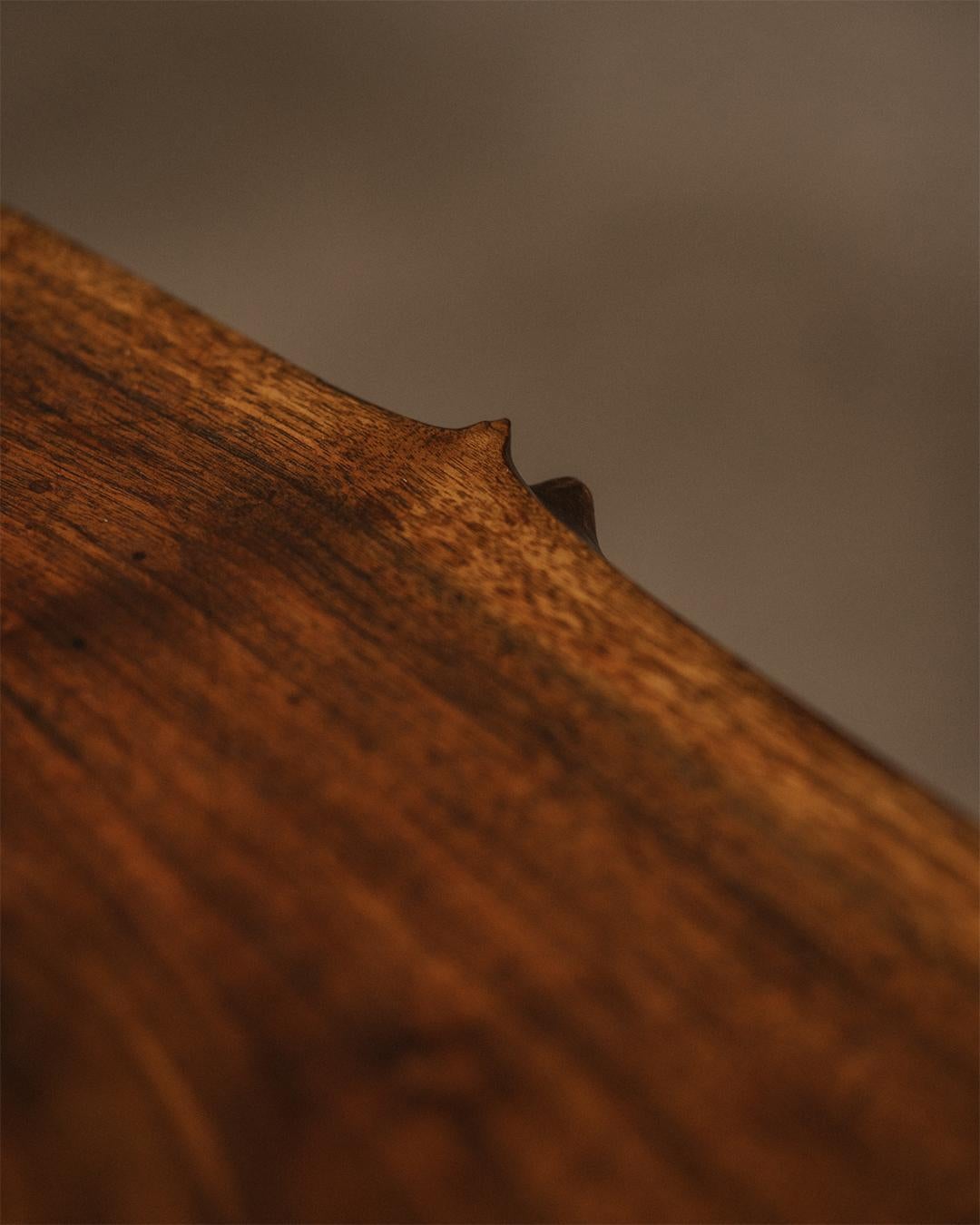 George Nakashima - Slab Coffee Table In Good Condition For Sale In Hasselt, VLI