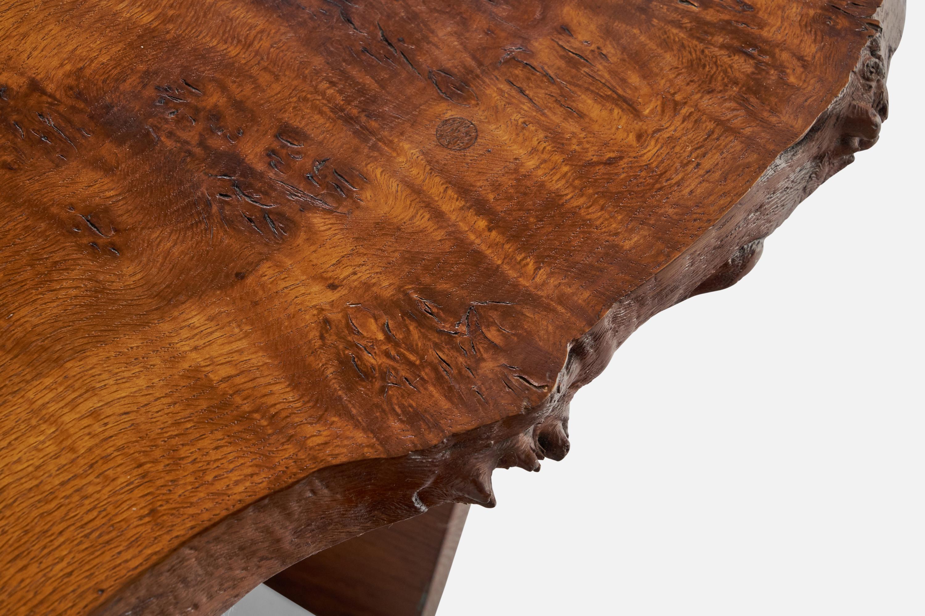 Table basse dalle de George Nakashima, en ronce de chêne, New Hope, États-Unis, 1962 en vente 4