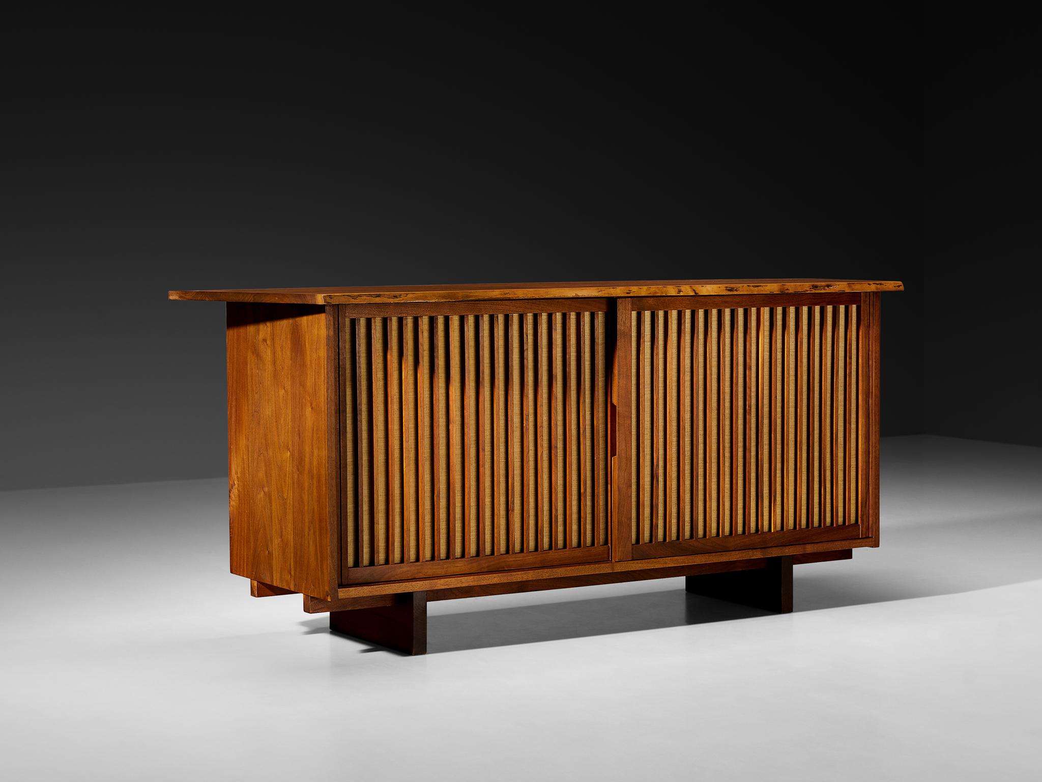 George Nakashima Sliding-Door Cabinet in Walnut and Pandanus Cloth For Sale 3