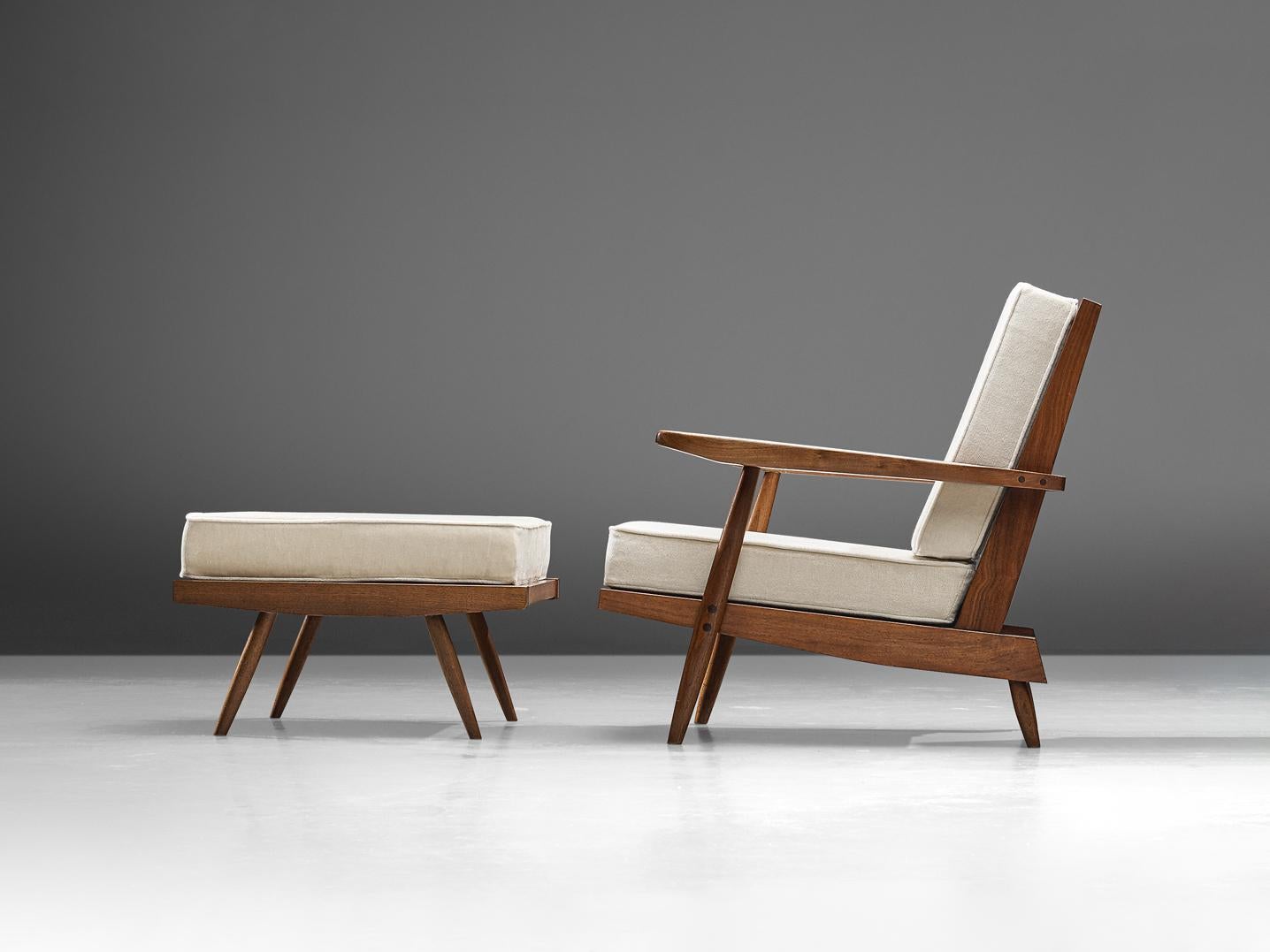 Nakashima Spindleback Lounge Chair with Ottoman in Walnut For