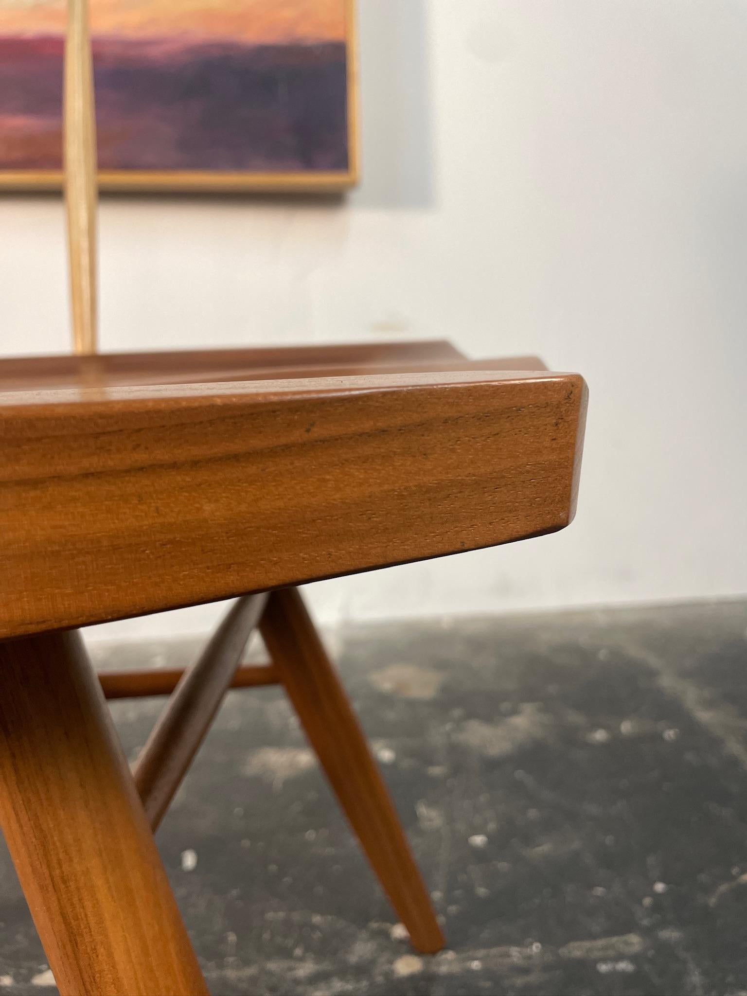 Silla con respaldo recto George Nakashima para Knoll Nogal en venta