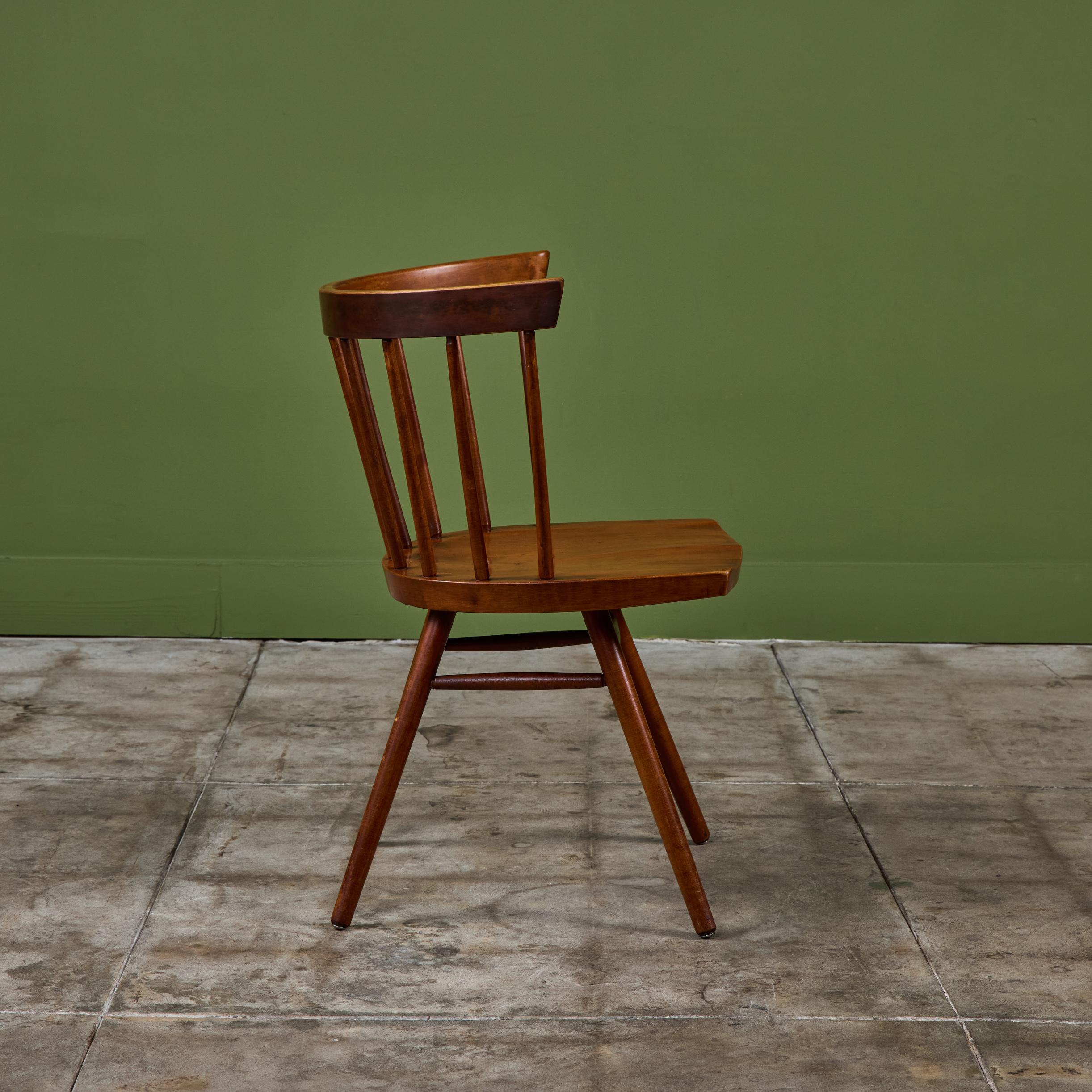 Silla recta George Nakashima para Knoll mediados del siglo XX en venta