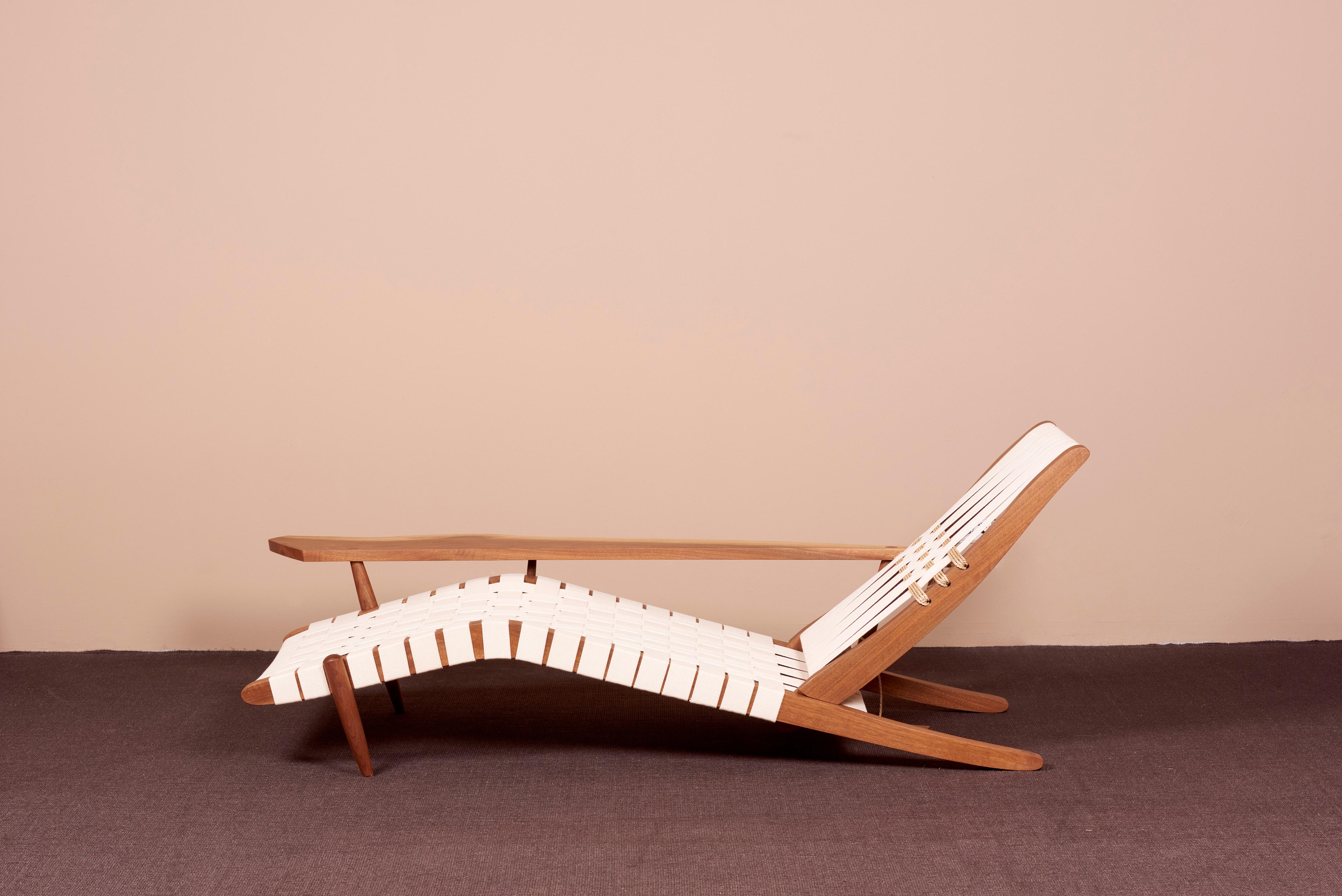 George Nakashima Studio Chaise Lounge Long Chair in Walnut, US, 2021 8