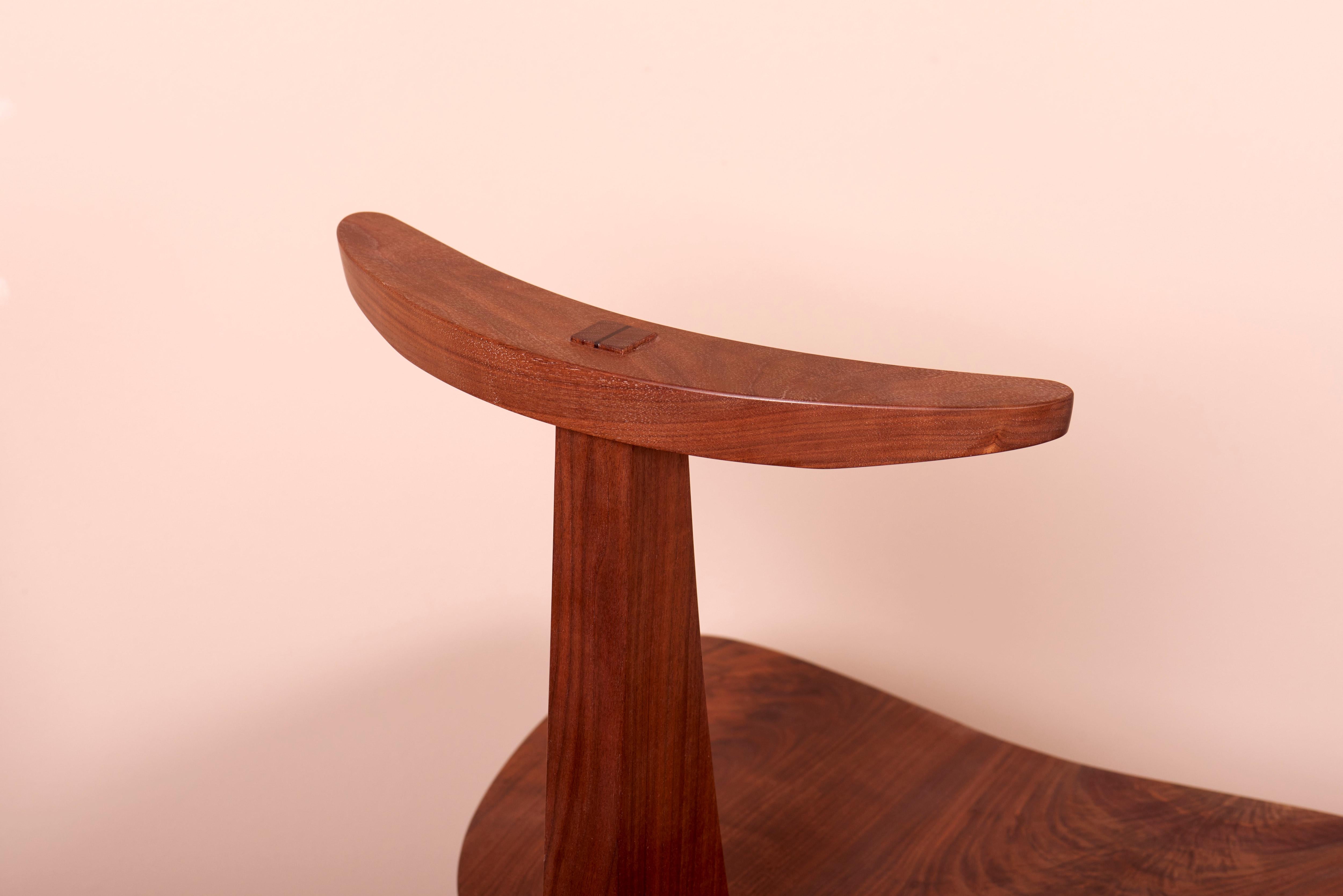 Concordia-Stuhl von Mira Nakashima, entworfen nach einem Entwurf von George Nakashima, USA (Walnuss) im Angebot
