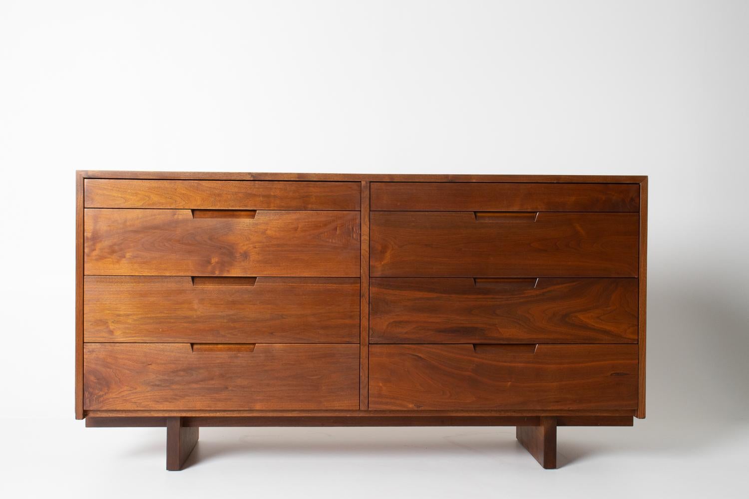 Woodwork George Nakashima Studio Craft 8 Drawer Dresser For Sale
