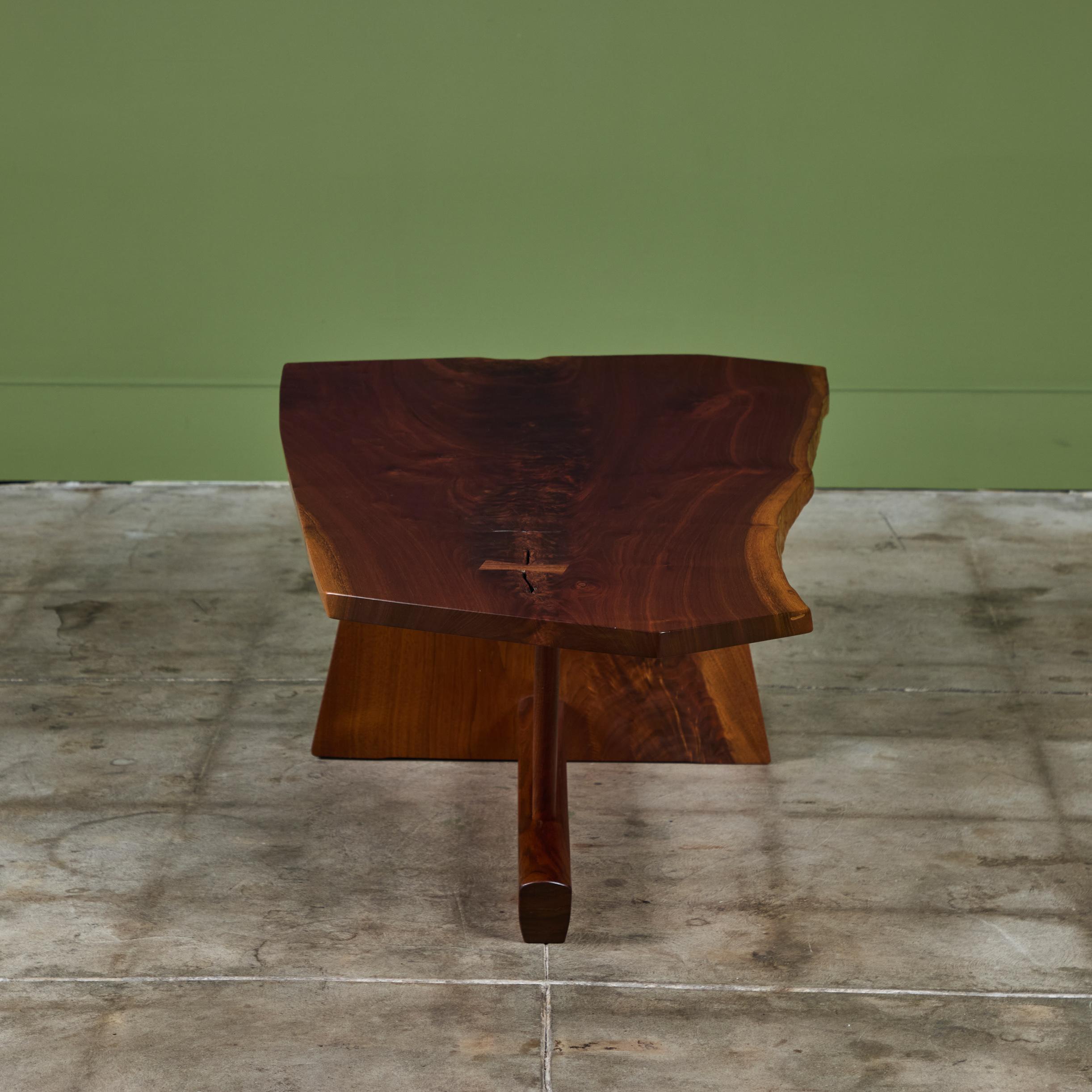 Noyer Table basse George Nakashima Studio Minguren II en vente