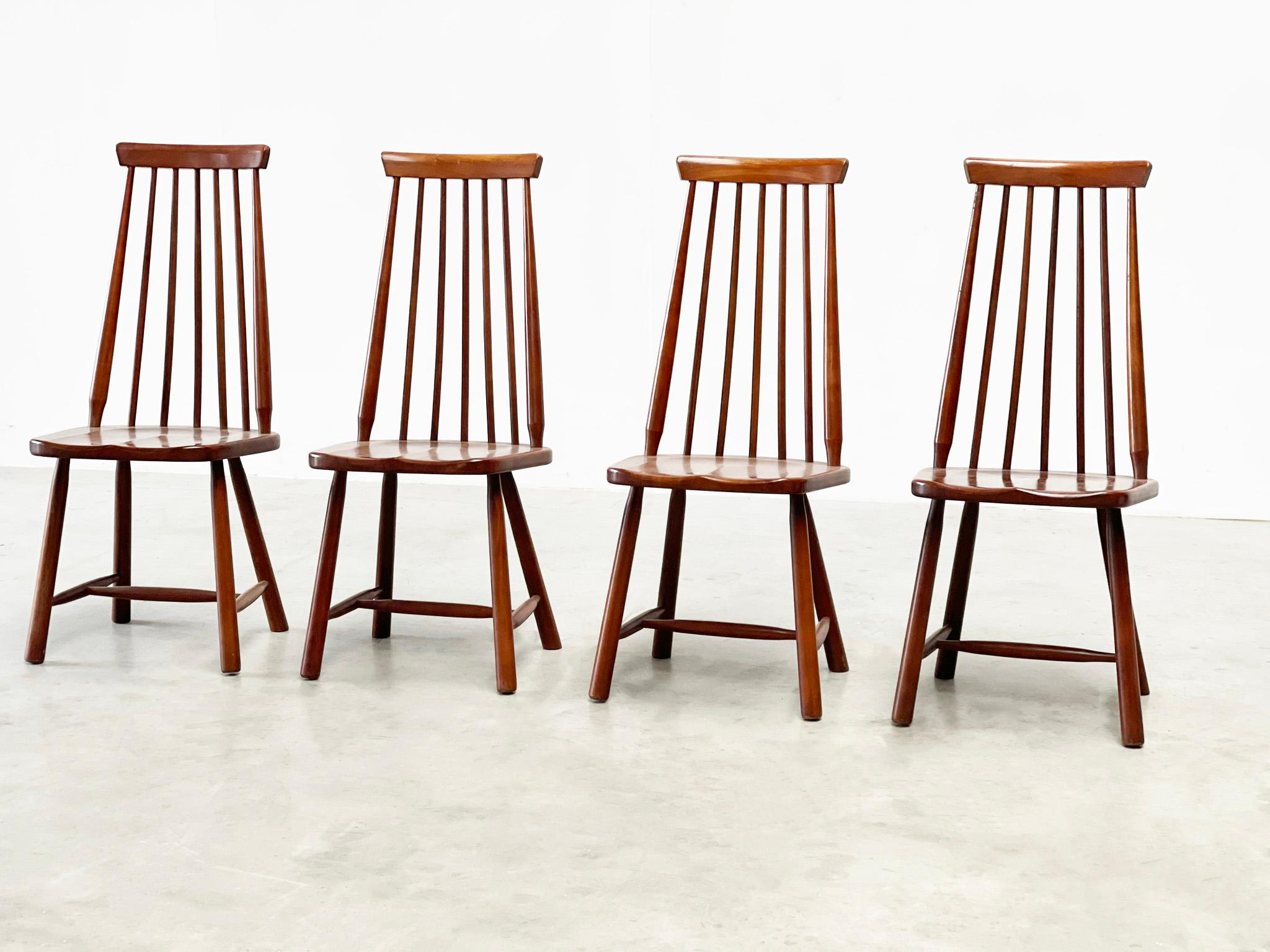 George Nakashima style dining chairs In Good Condition For Sale In Nijlen, VAN