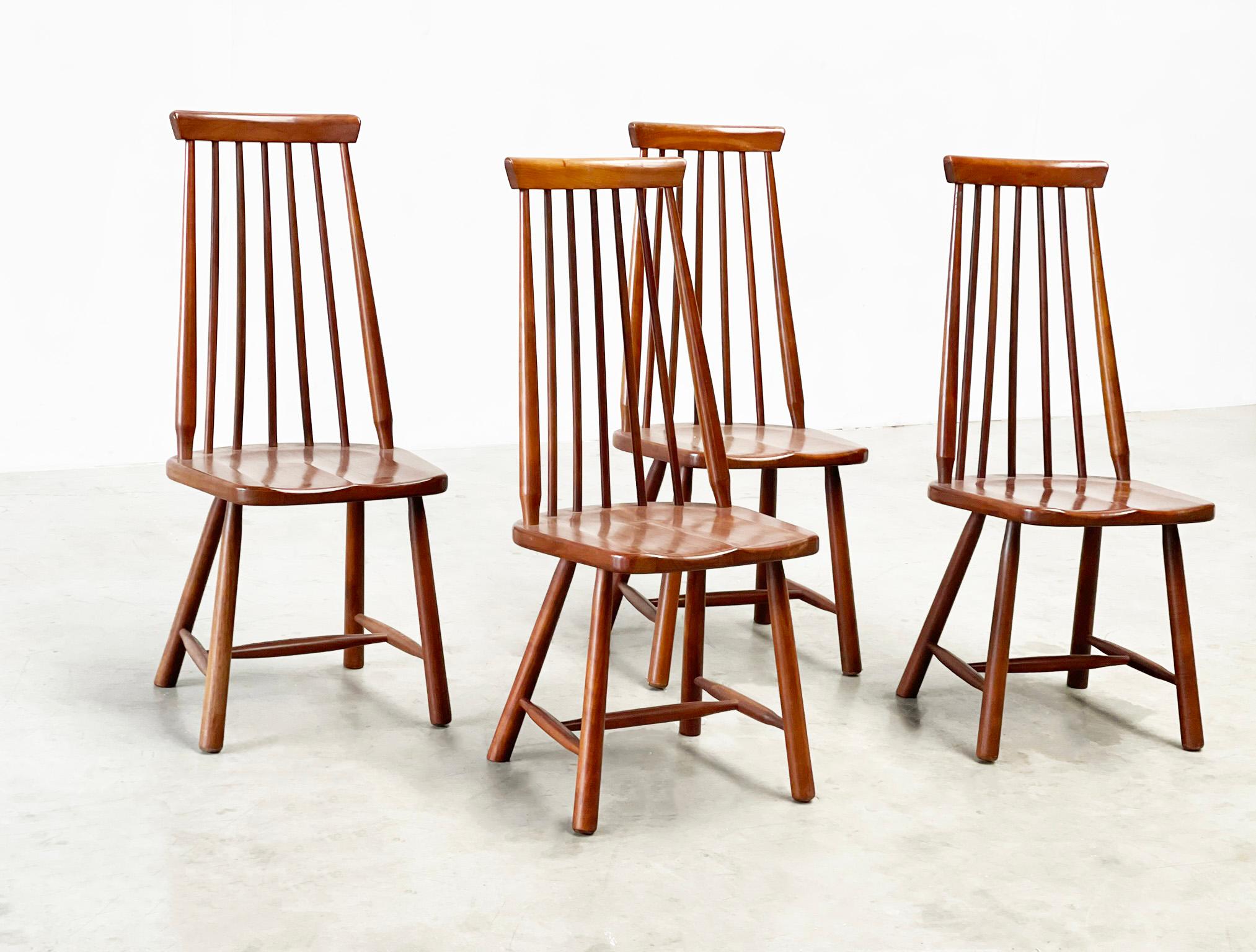 Oak George Nakashima style dining chairs For Sale