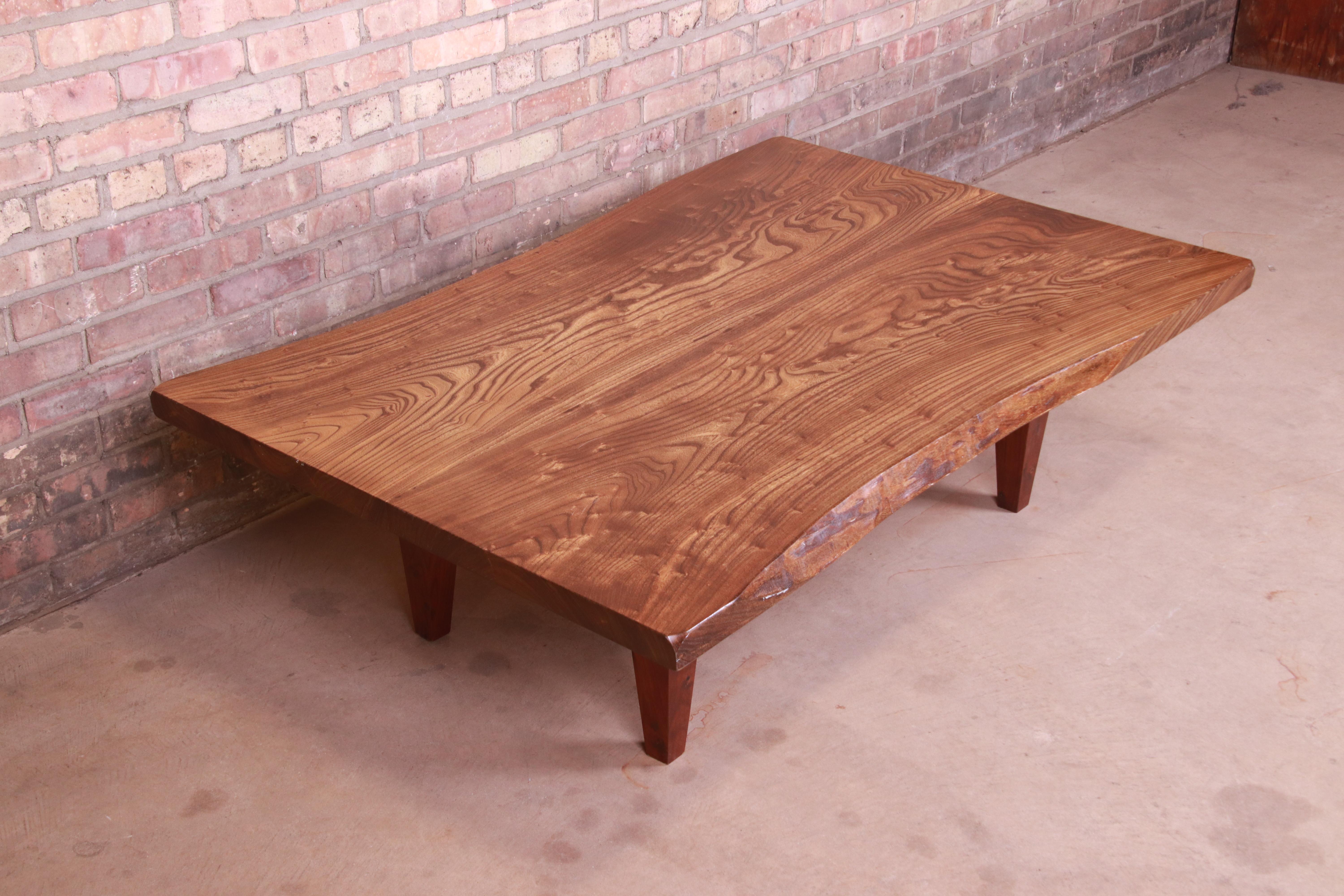 George Nakashima Style Walnut Slab Live Edge Coffee Table In Good Condition In South Bend, IN