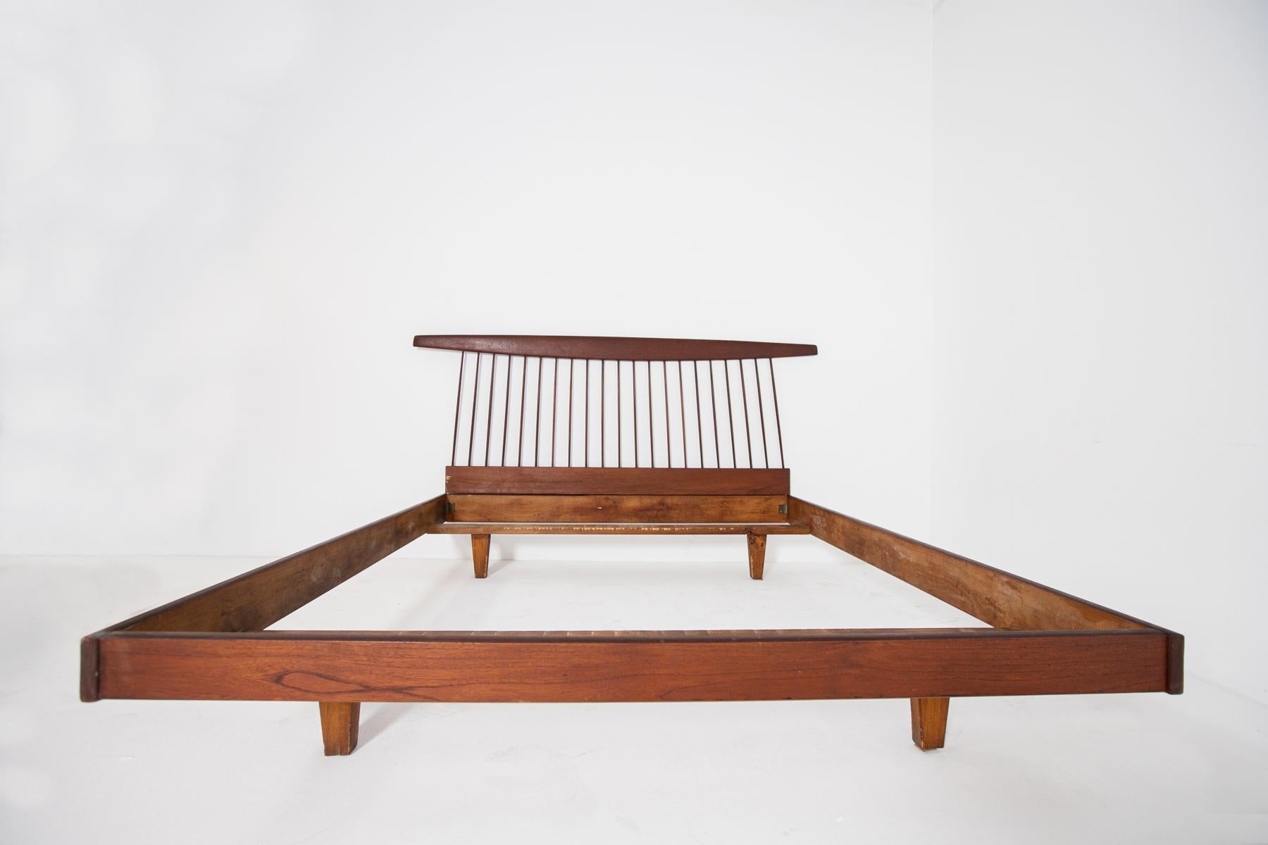 George Nakashima Style Wooden Bed in Original Condition, 1950s 2