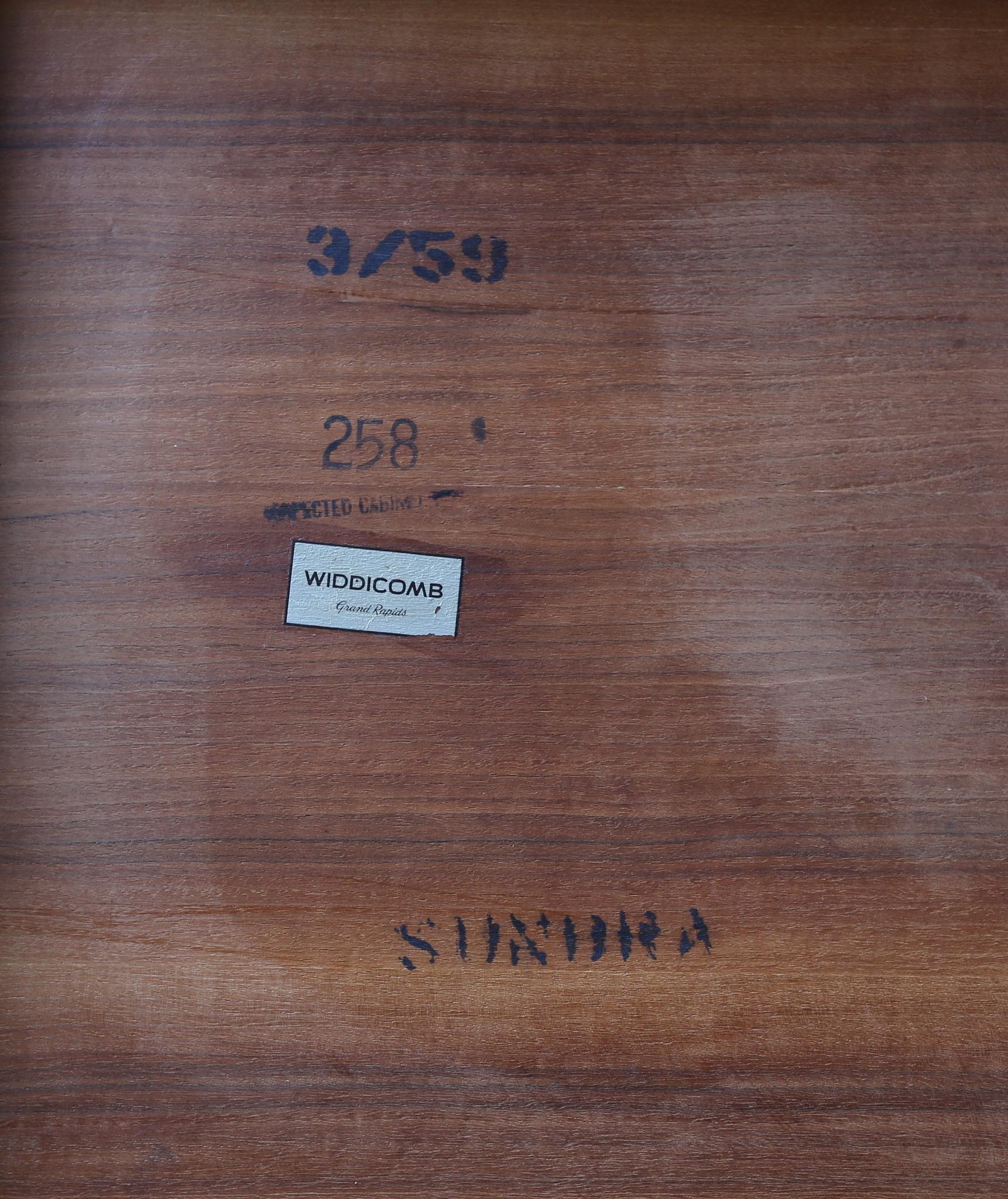 George Nakashima Sundra Walnut Coffee Table for Widdicomb, 1959 6