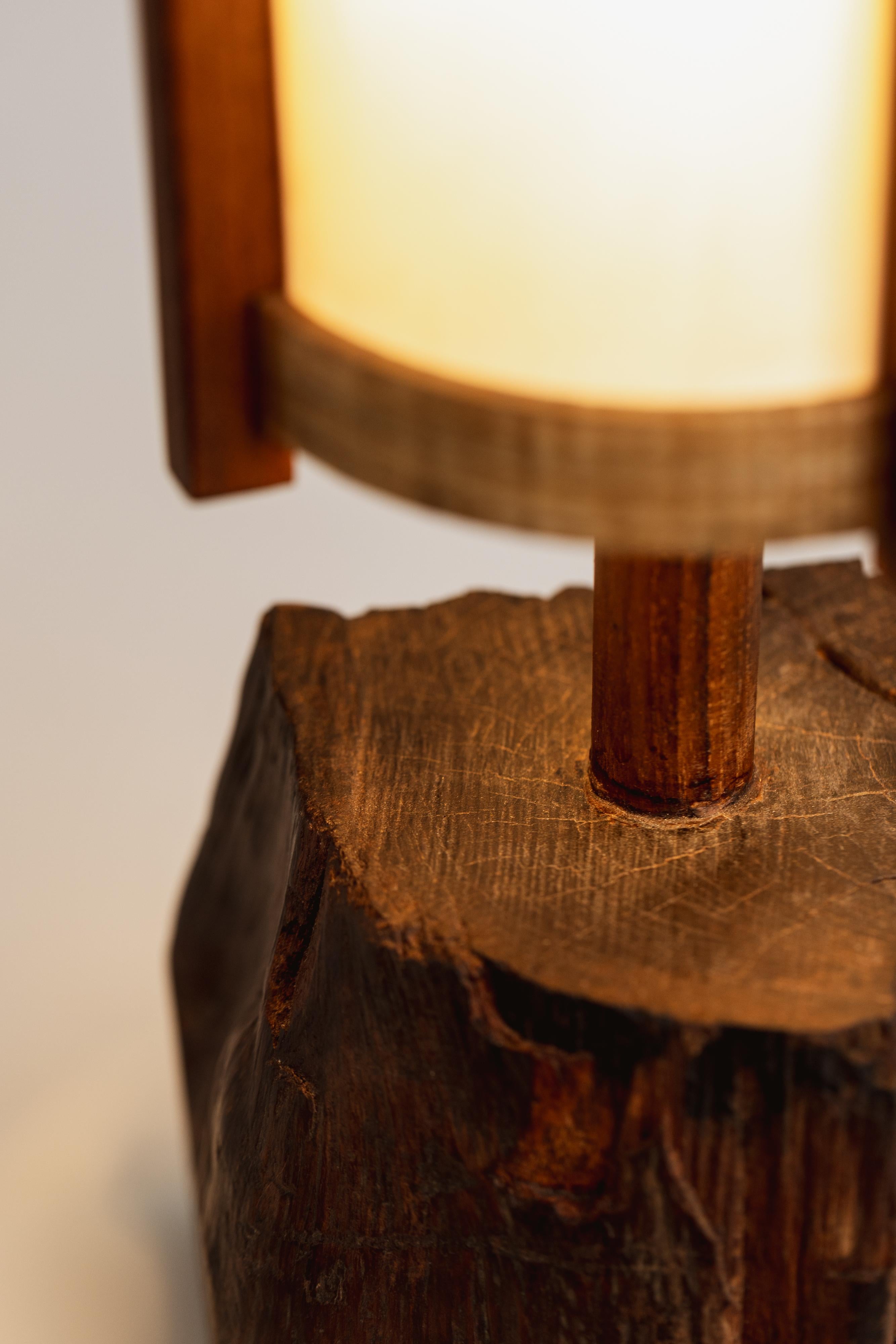 George Nakashima Table Lamp, 1961 In Good Condition For Sale In Lonigo, Veneto