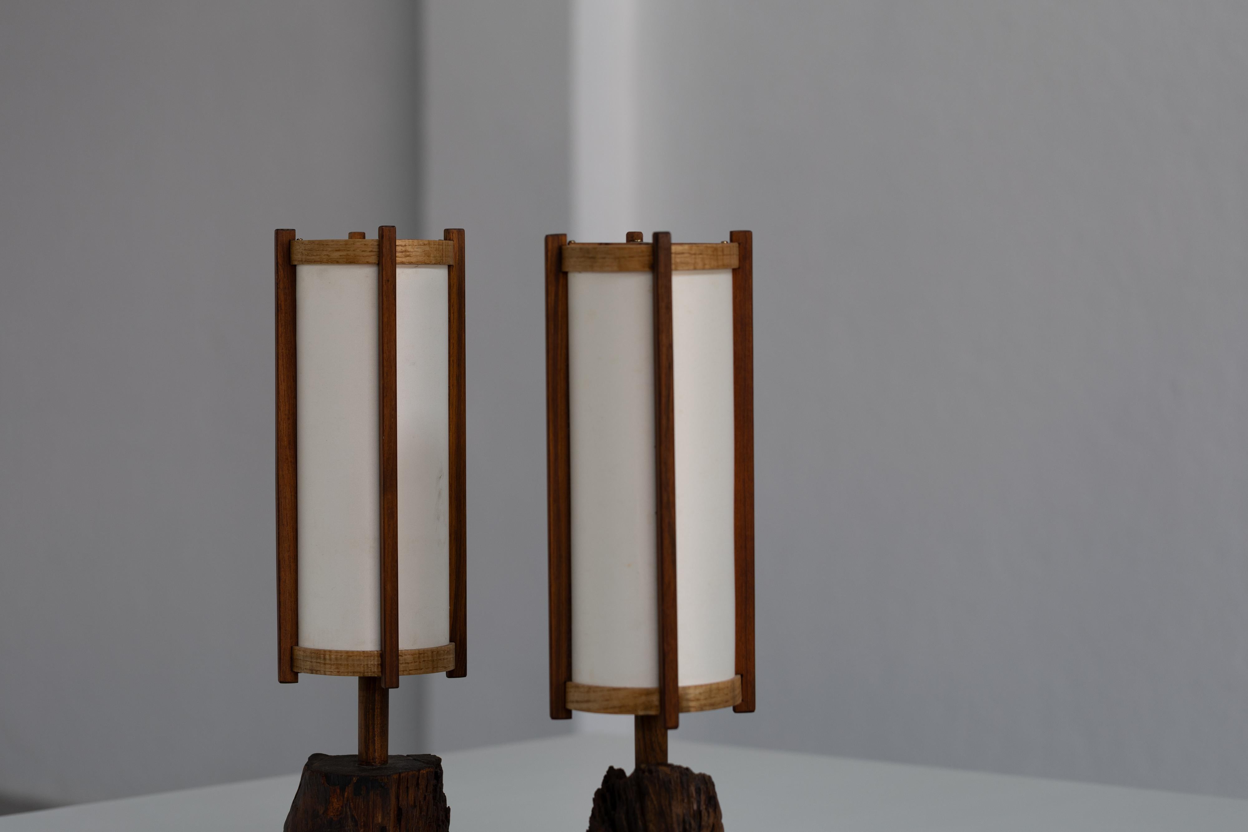 George Nakashima Table Lamps, 1961, Set of 2 In Good Condition For Sale In Lonigo, Veneto