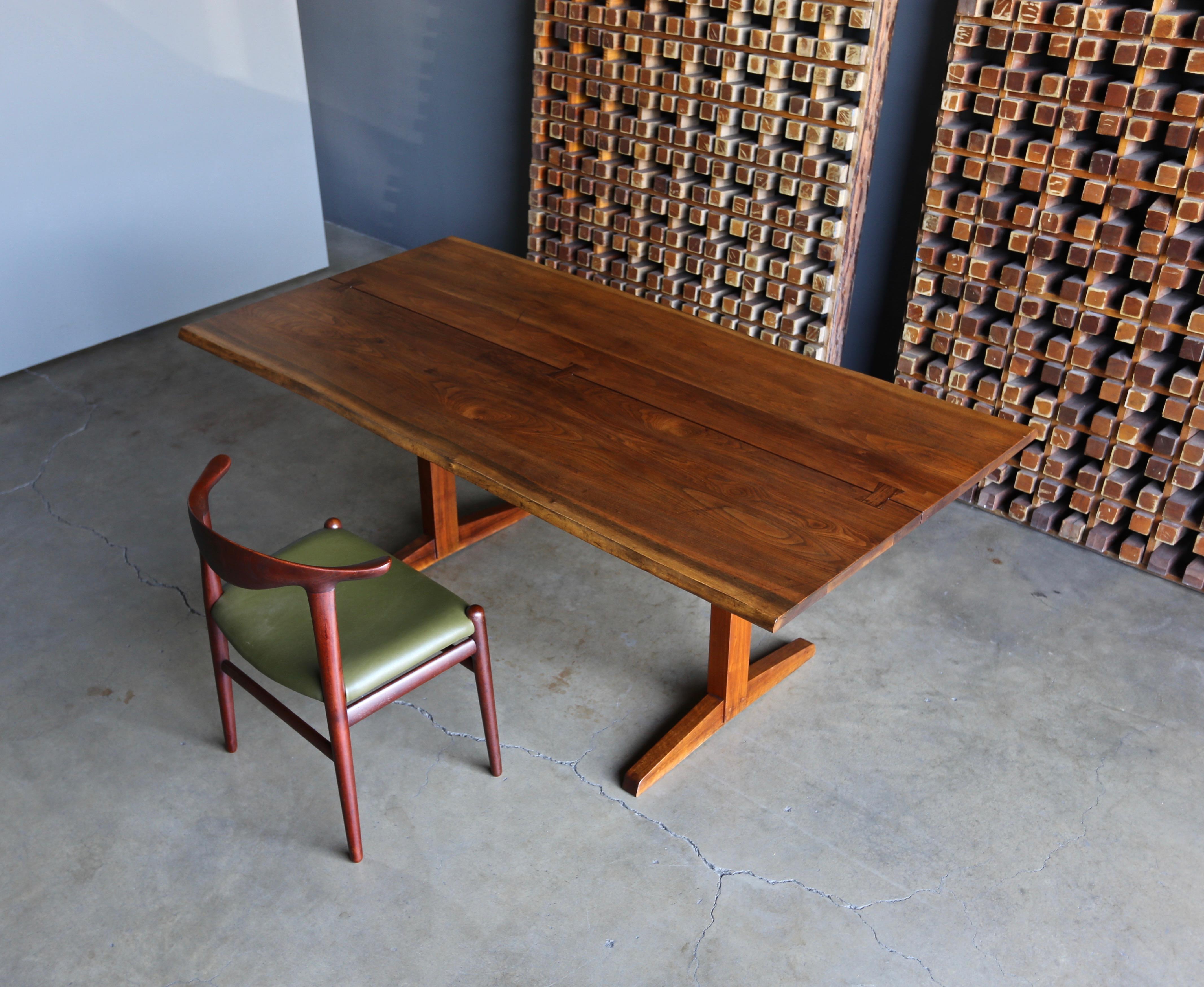 George Nakashima Trestle Dining Table, 1960 In Good Condition In Costa Mesa, CA