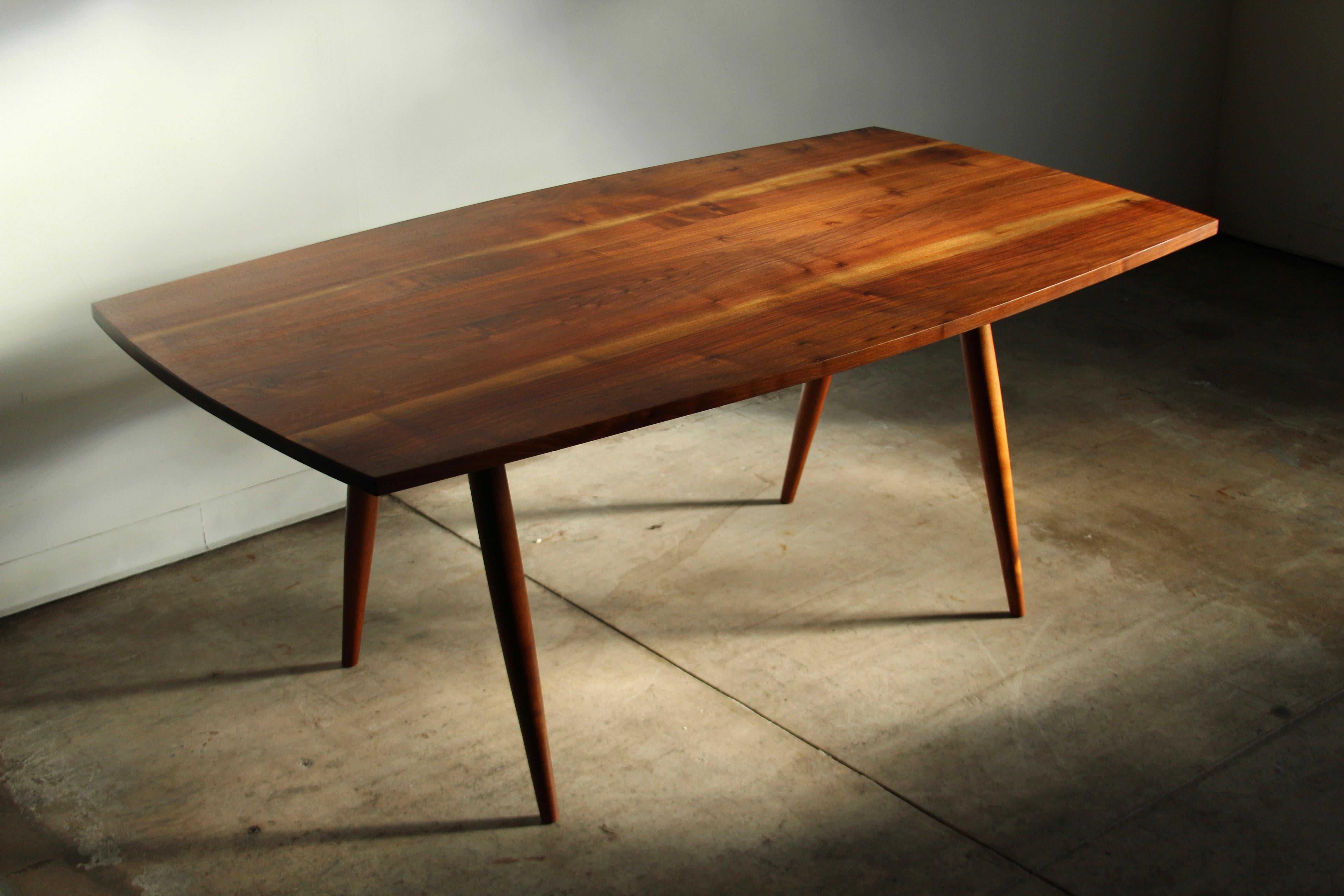Japonisme George Nakashima “Turned Leg” Walnut Sap Grain Dining Table, 1957 For Sale
