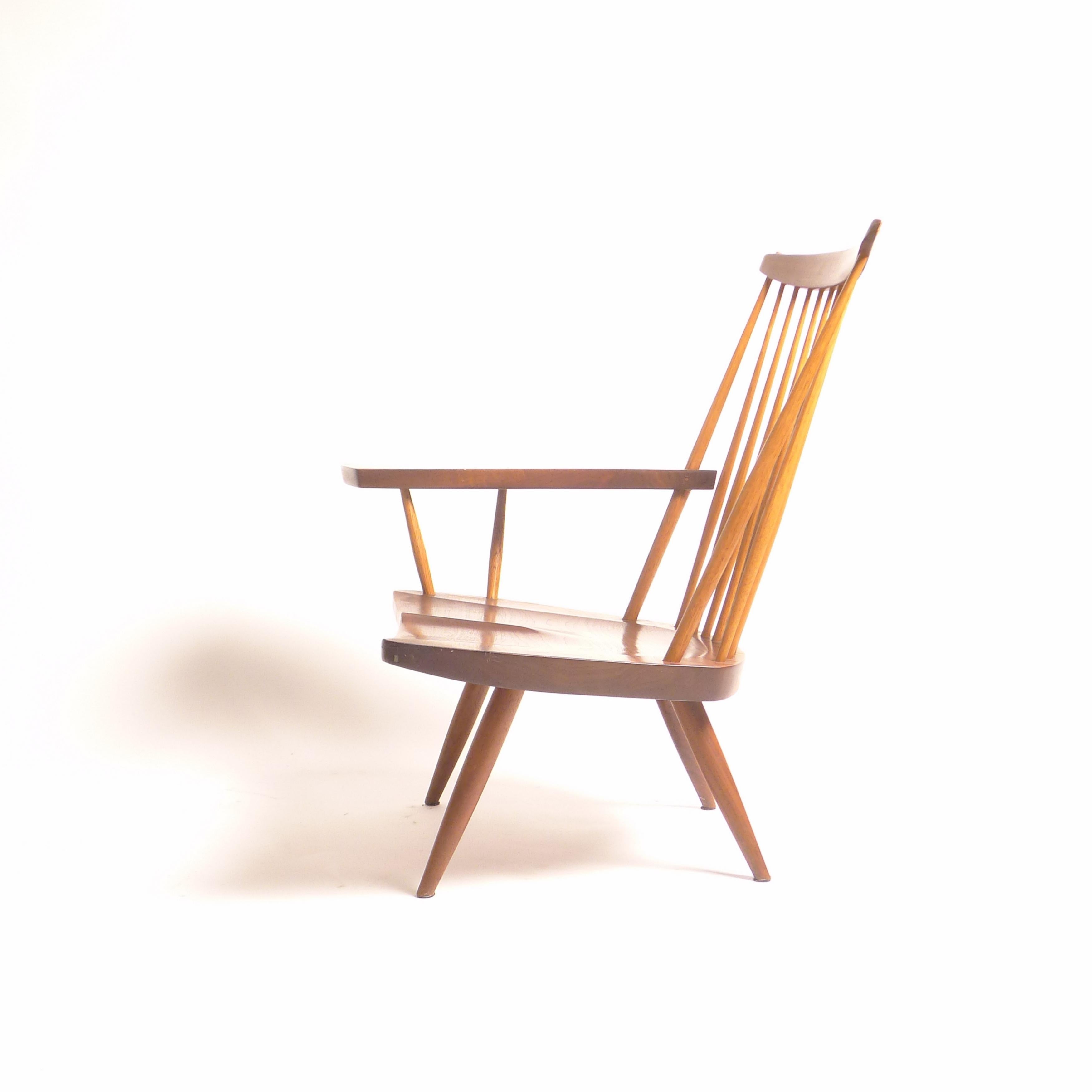 George Nakashima, Sessel mit Spindelrücken und Armlehne aus Nussbaum und Hickoryholz, 1977 im Angebot 4