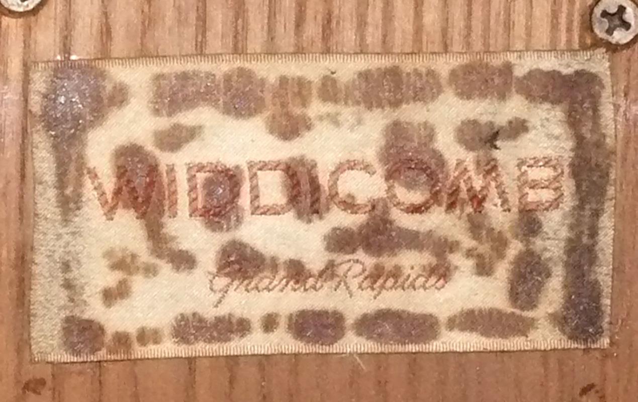 Américain George Nakashima Walnut King Headboard Sculptural Form for Widdicomb Mid Century (Tête de lit en noyer) en vente