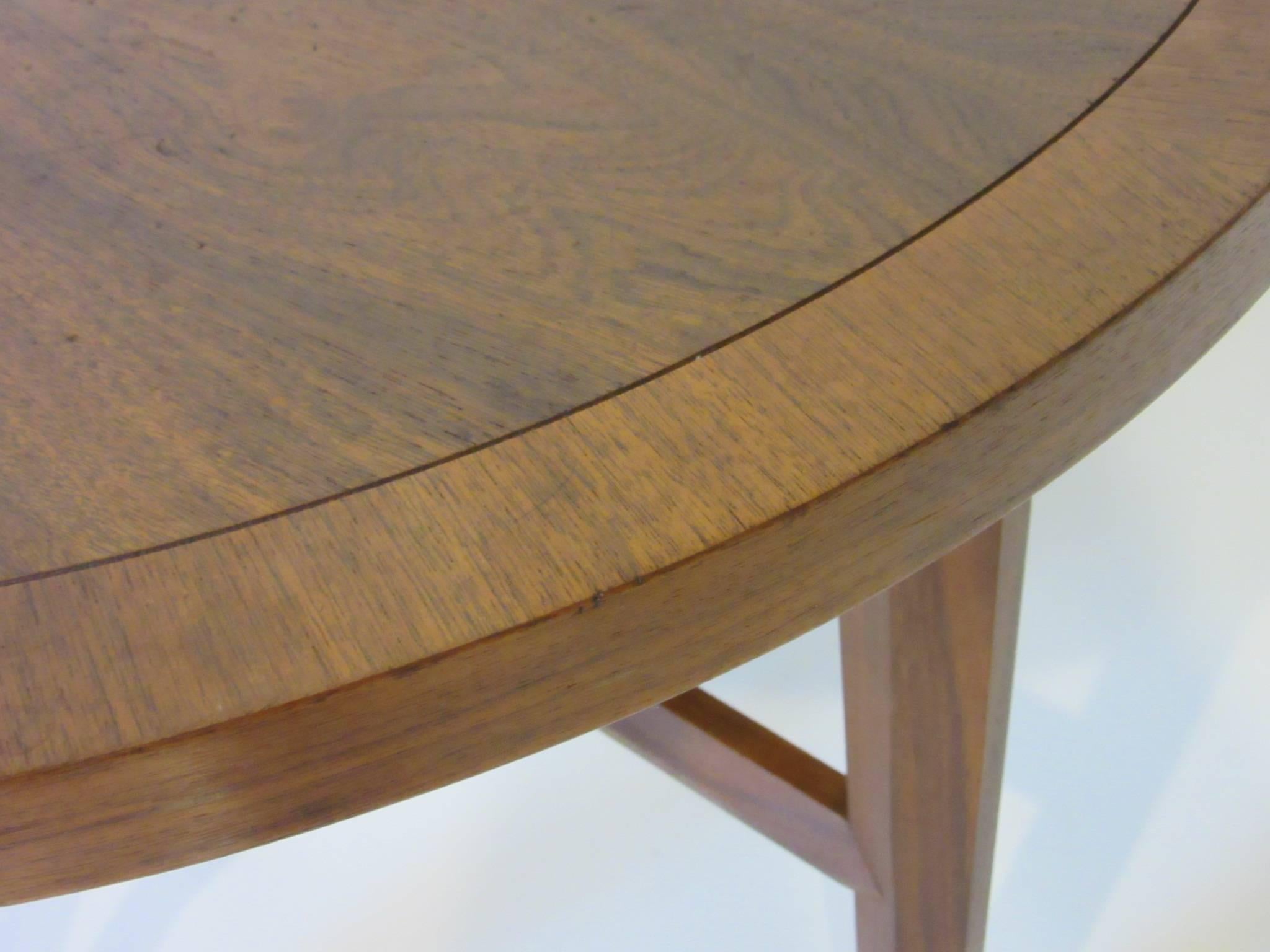 George Nakashima Walnut Side or Lamp Table for Widdicomb's Origins Collection   In Excellent Condition In Cincinnati, OH