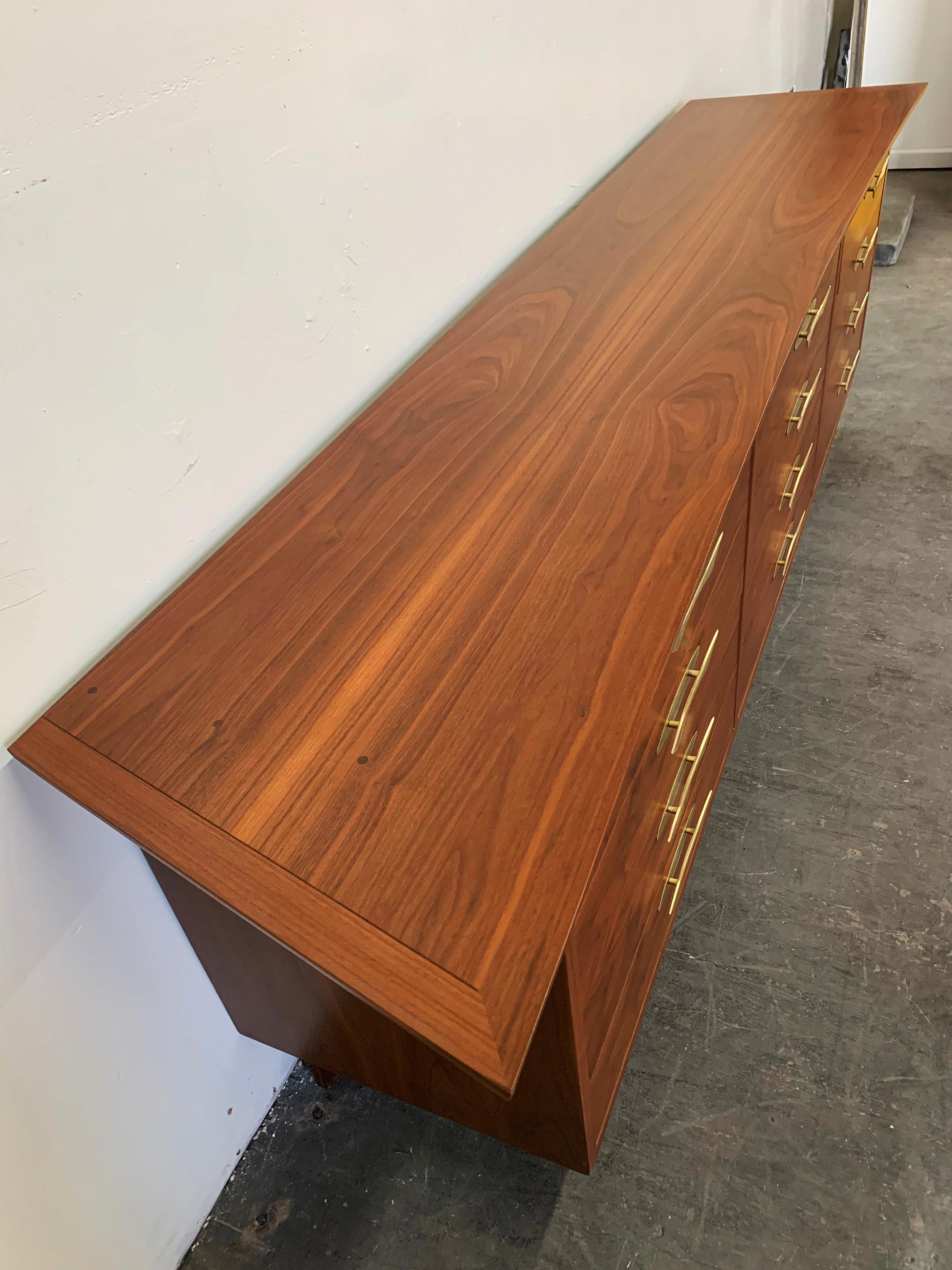 George Nakashima Walnut Sideboard Credenza, 1950s 7