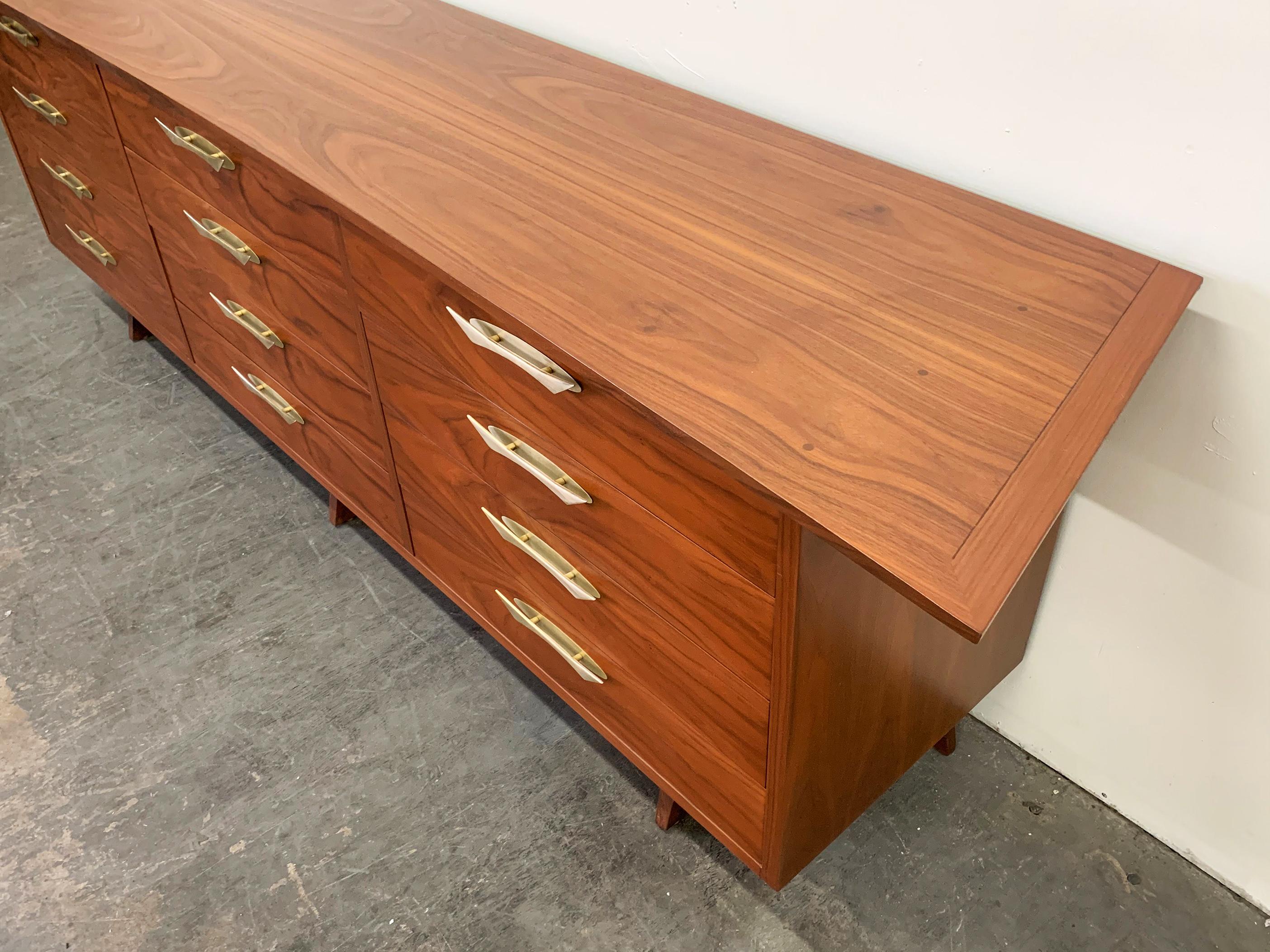 George Nakashima Walnut Sideboard Credenza, 1950s 12