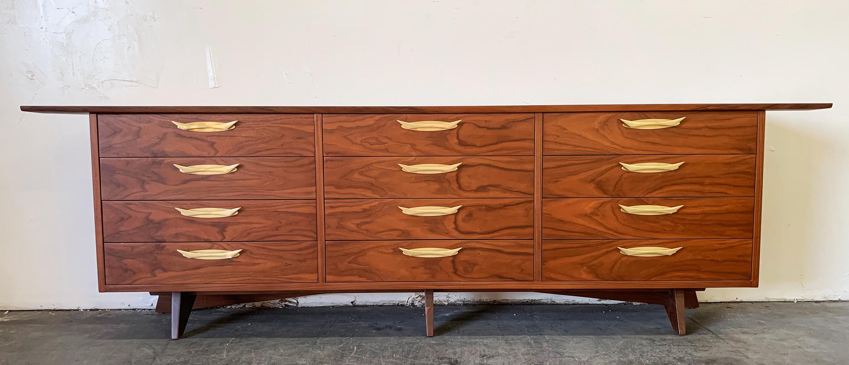 George Nakashima Walnut Sideboard Credenza, 1950s 1