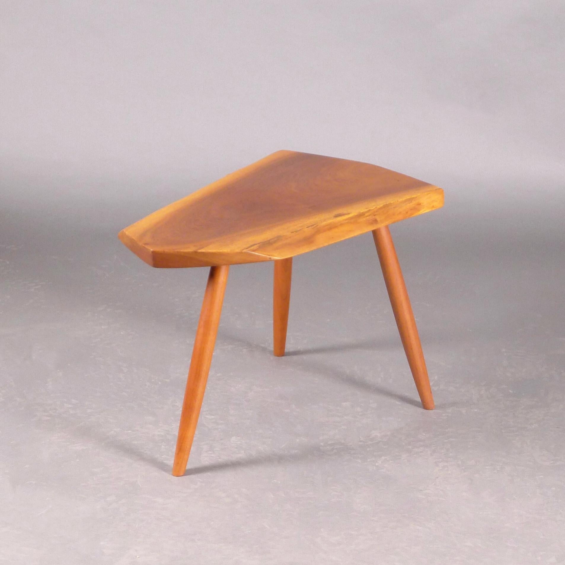 Mid-Century Modern George Nakashima, Table Wepman, noyer noir américain, 1984, avec documentation en vente