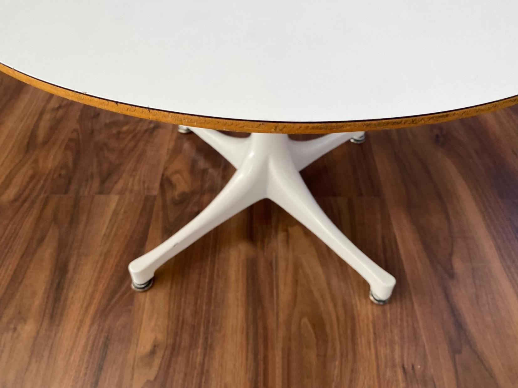 George Nelson 1960s Couchtisch Modell 5452 für Herman Miller (Moderne der Mitte des Jahrhunderts) im Angebot