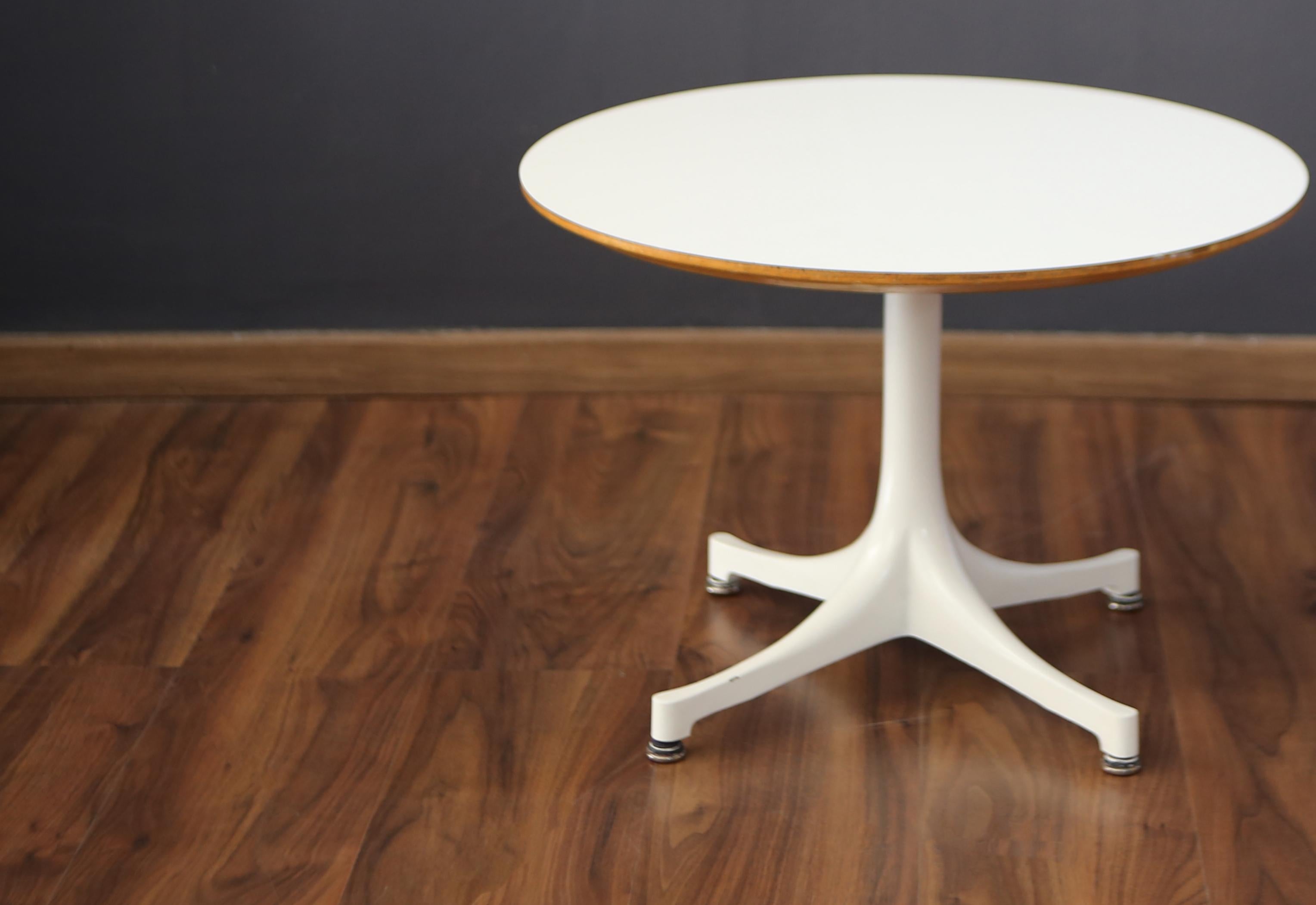 George Nelson 1960s Couchtisch Modell 5452 für Herman Miller im Angebot 1