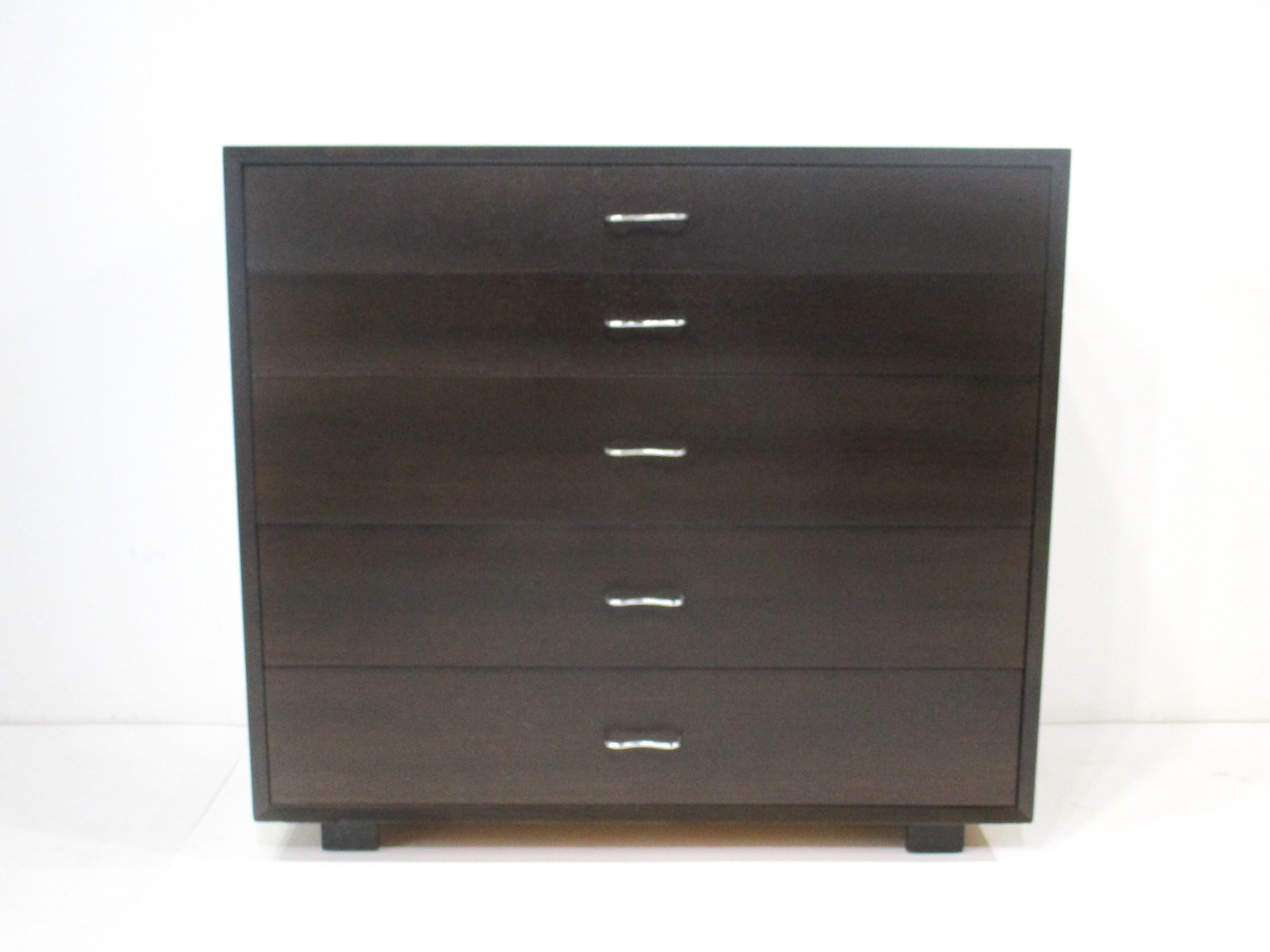 George Nelson 5 Drawer Dresser with Sculptural Pulls by Herman Miller #4610 For Sale 4