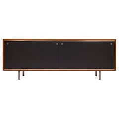 George Nelson 8000 Executive Series Credenza pour Herman Miller en noyer