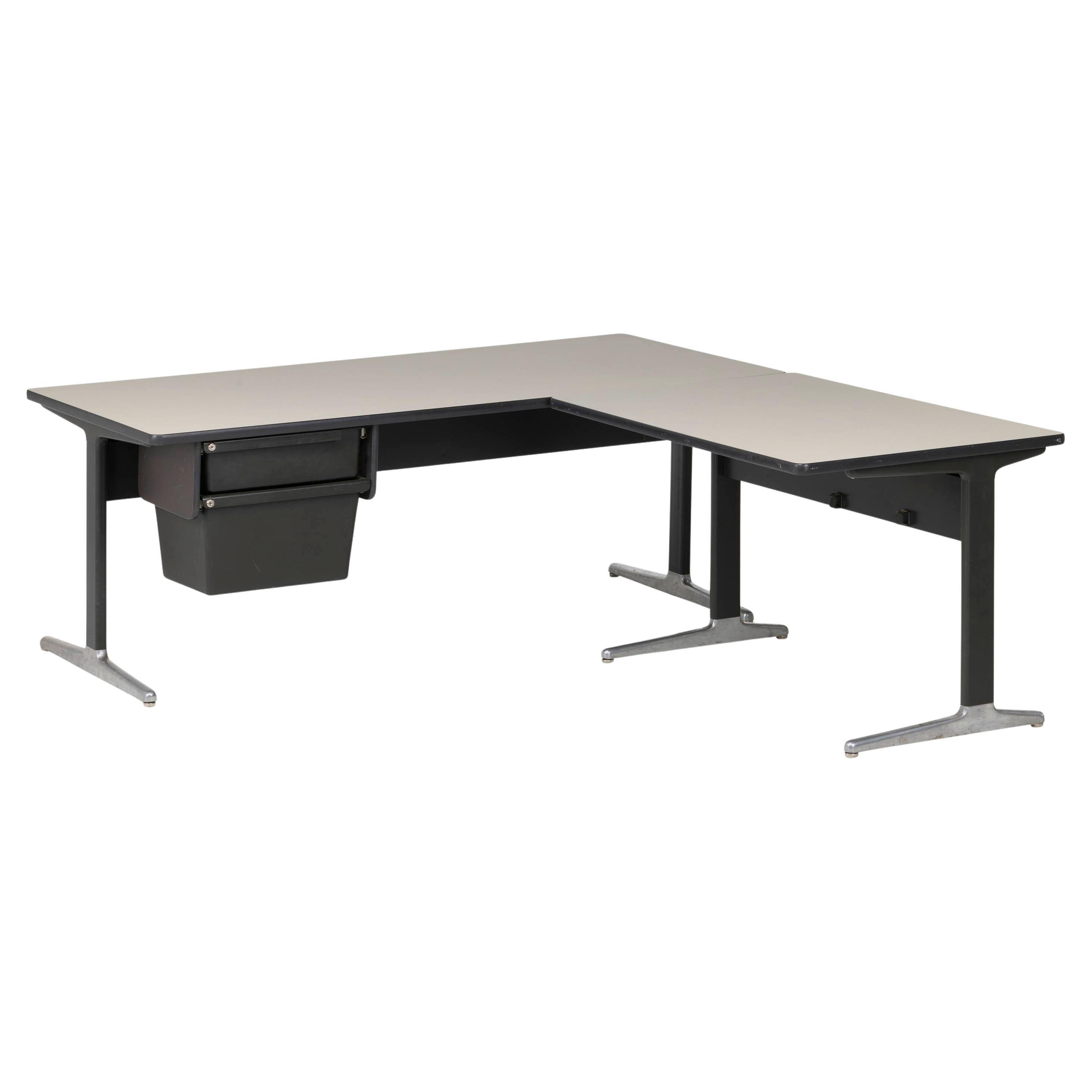 George Nelson & Associates Action Office desks, set of two For Sale
