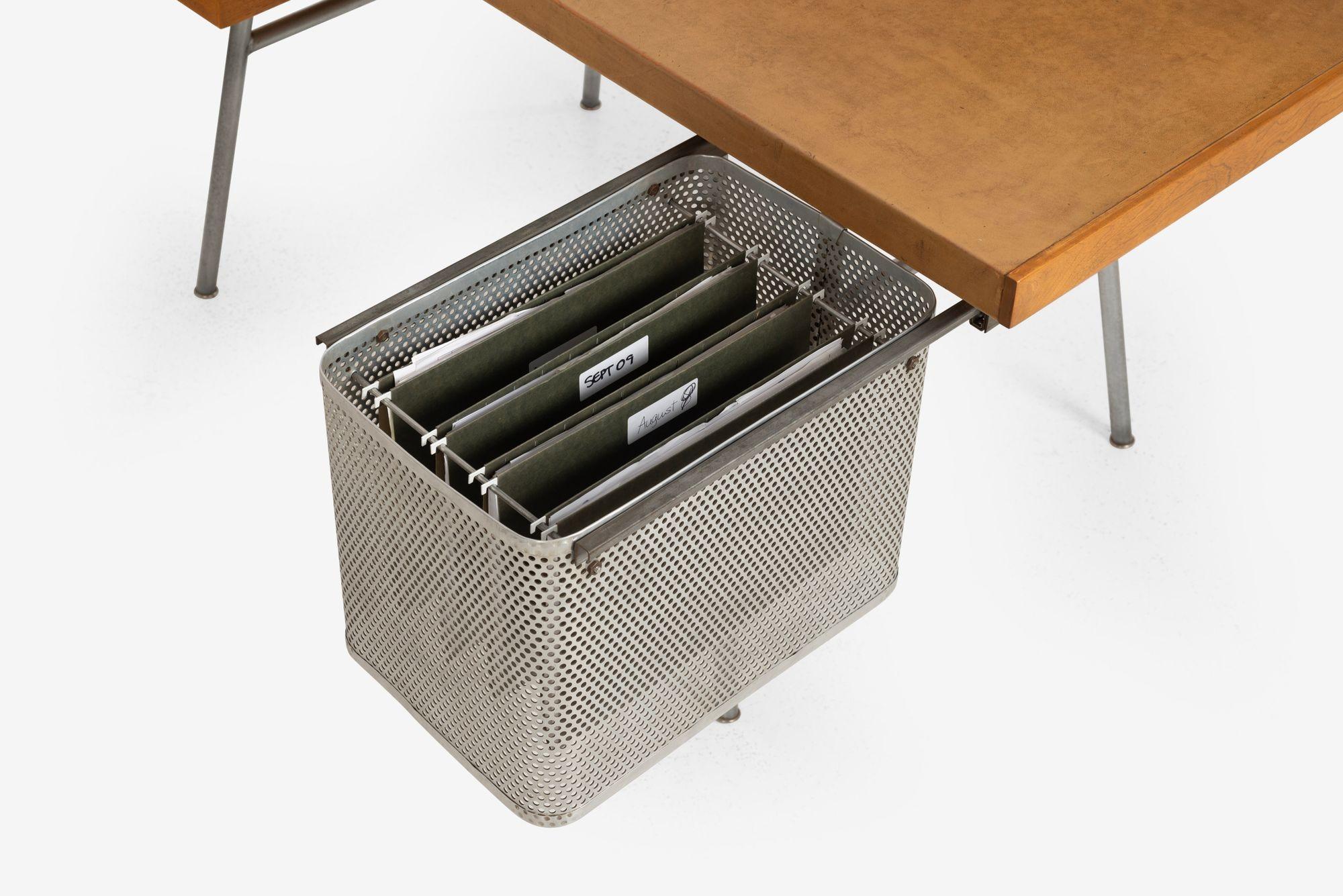 George Nelson & Associates for Herman Miller Home Office Desk, 1946 en venta 9