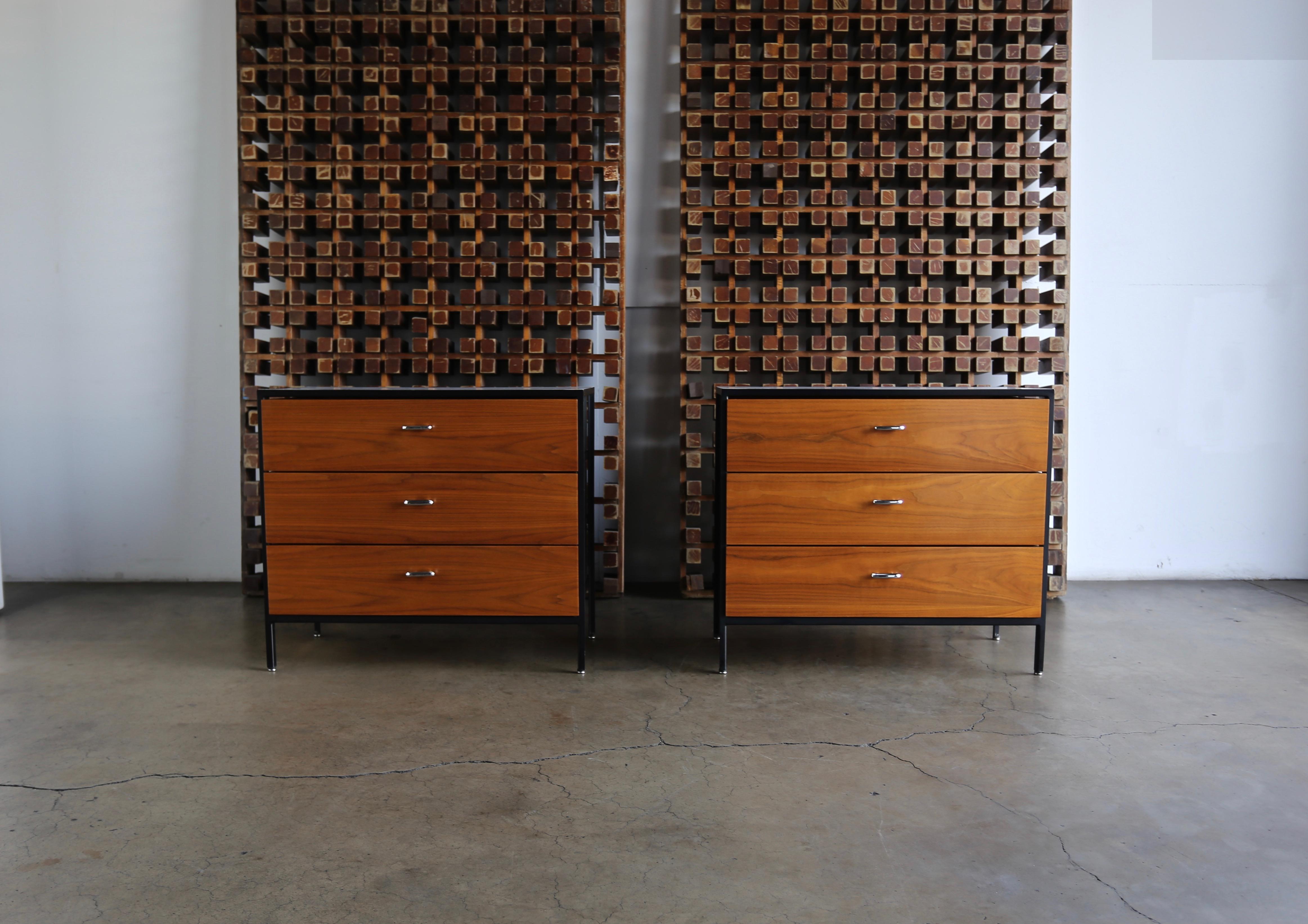 George Nelson & Associates Steel Frame Chests for Herman Miller, circa 1955 3